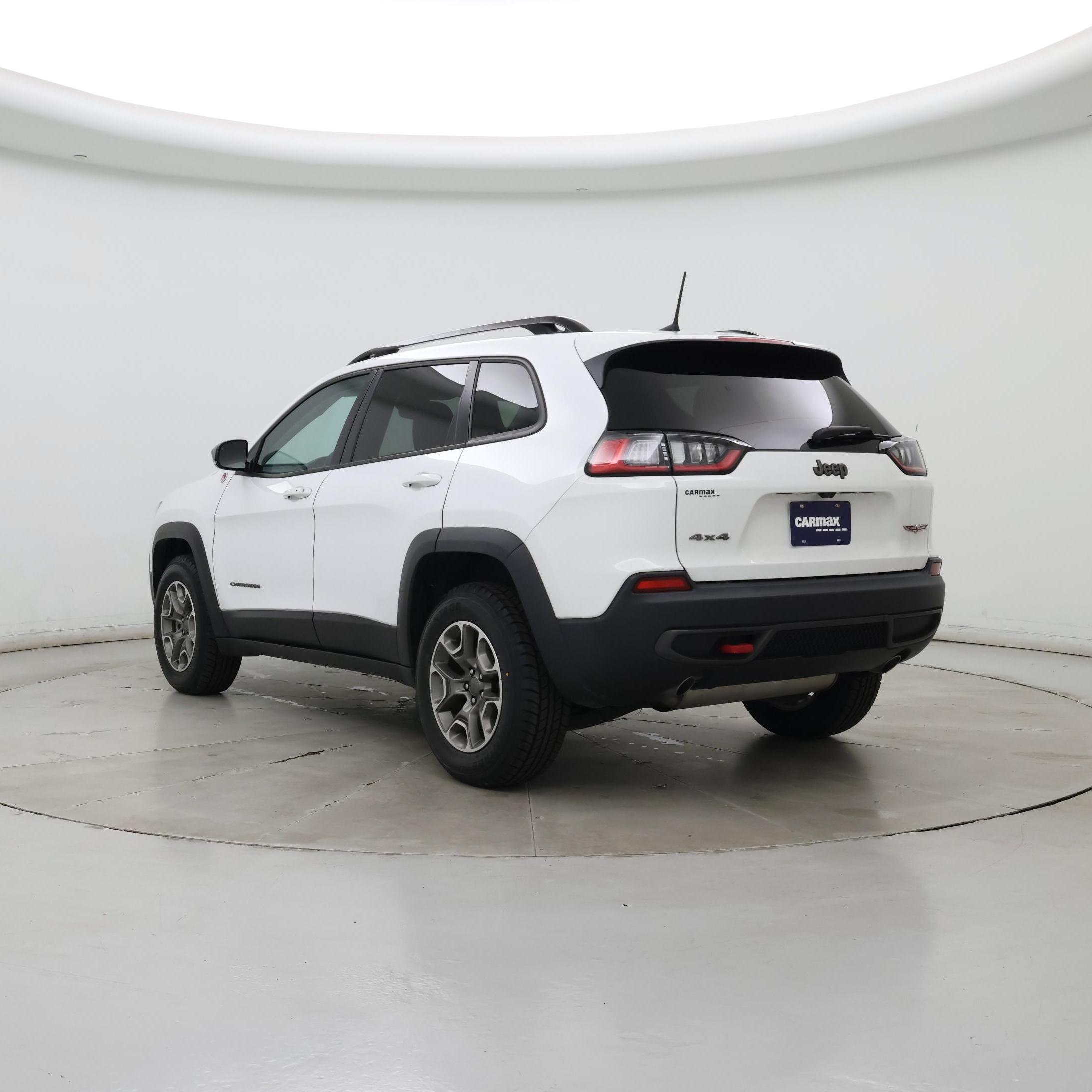 Thumbnail: 2022 Jeep Cherokee - 2