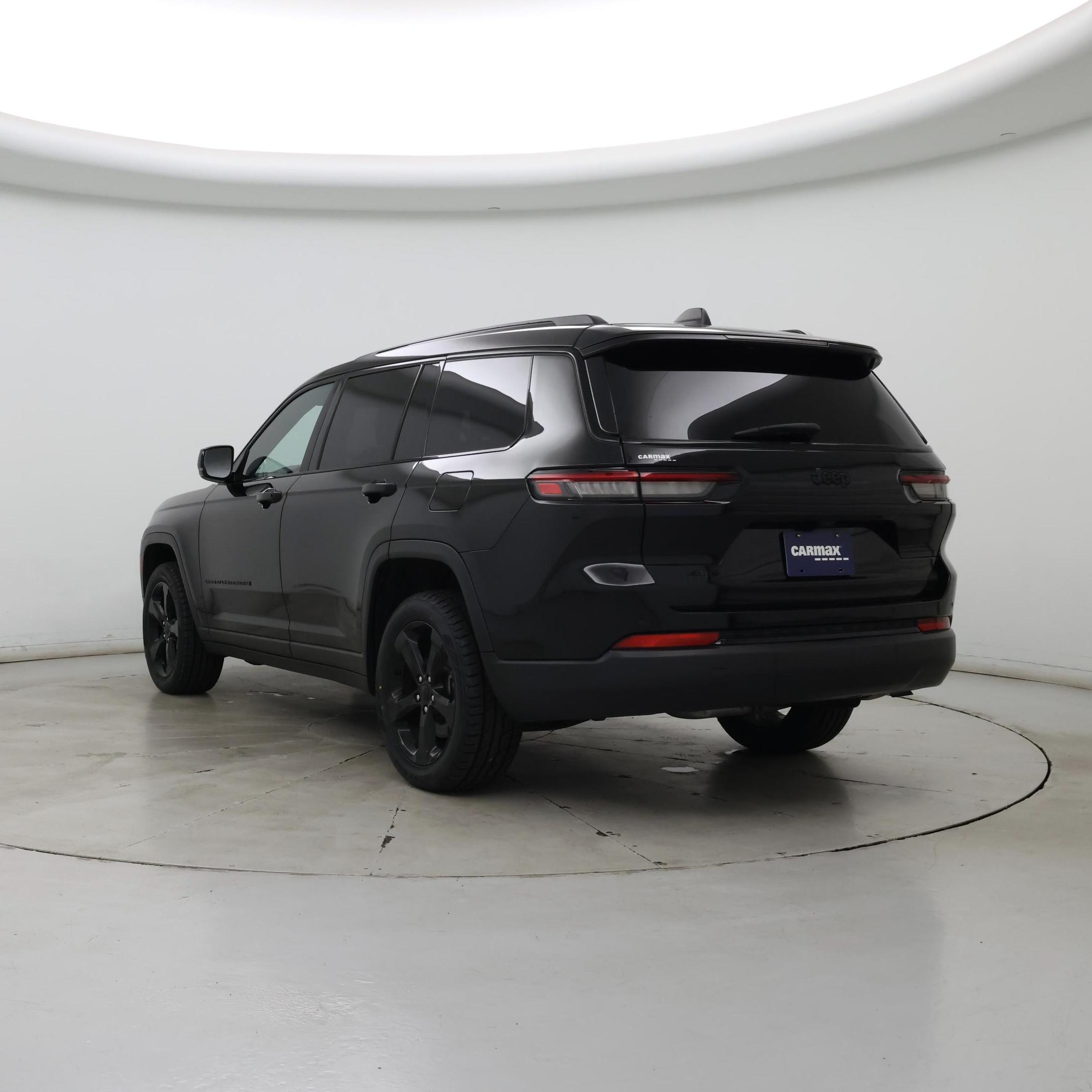 Thumbnail: 2023 Jeep Grand Cherokee L - 2