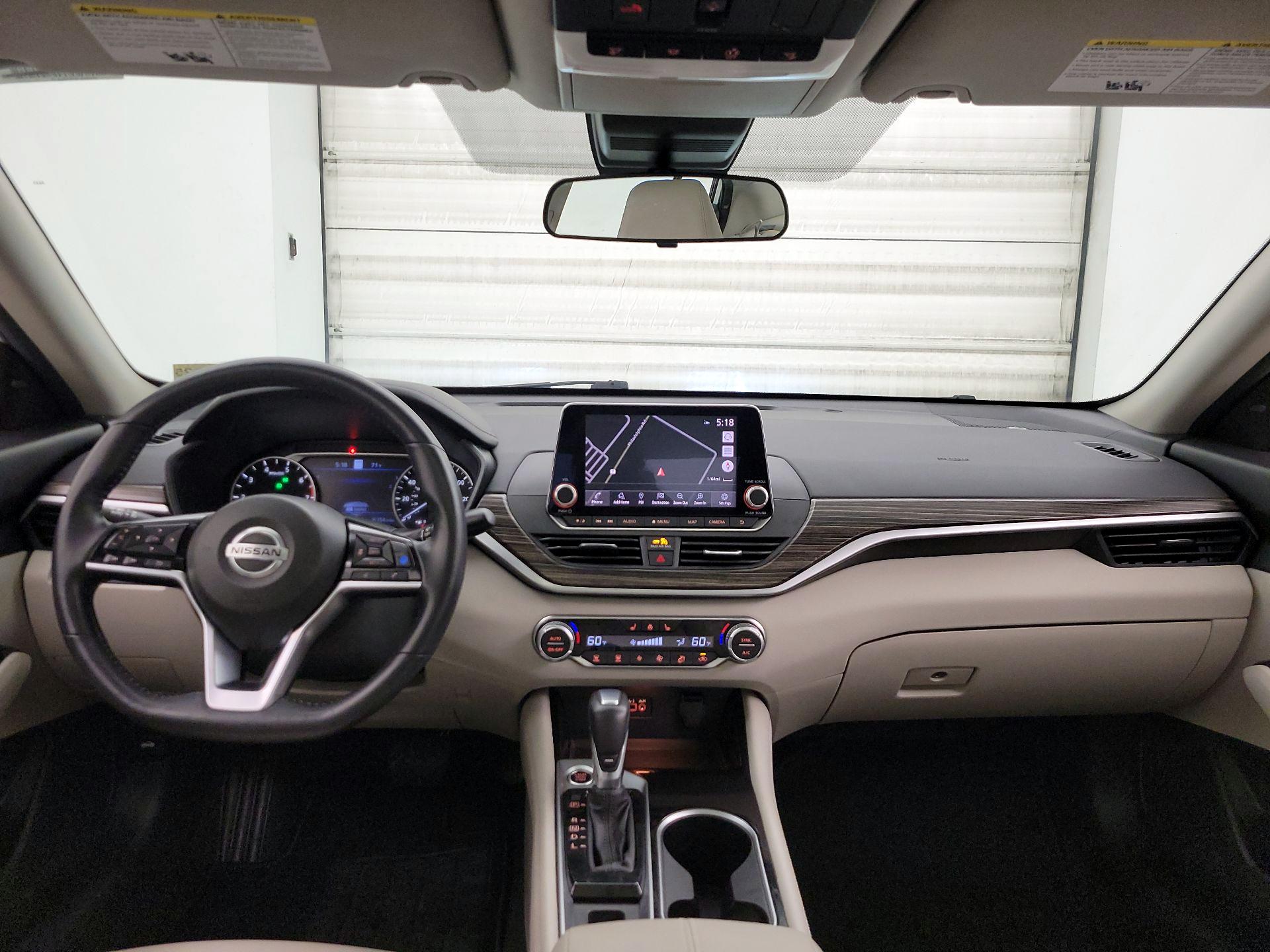 Thumbnail: 2021 Nissan Altima - 9