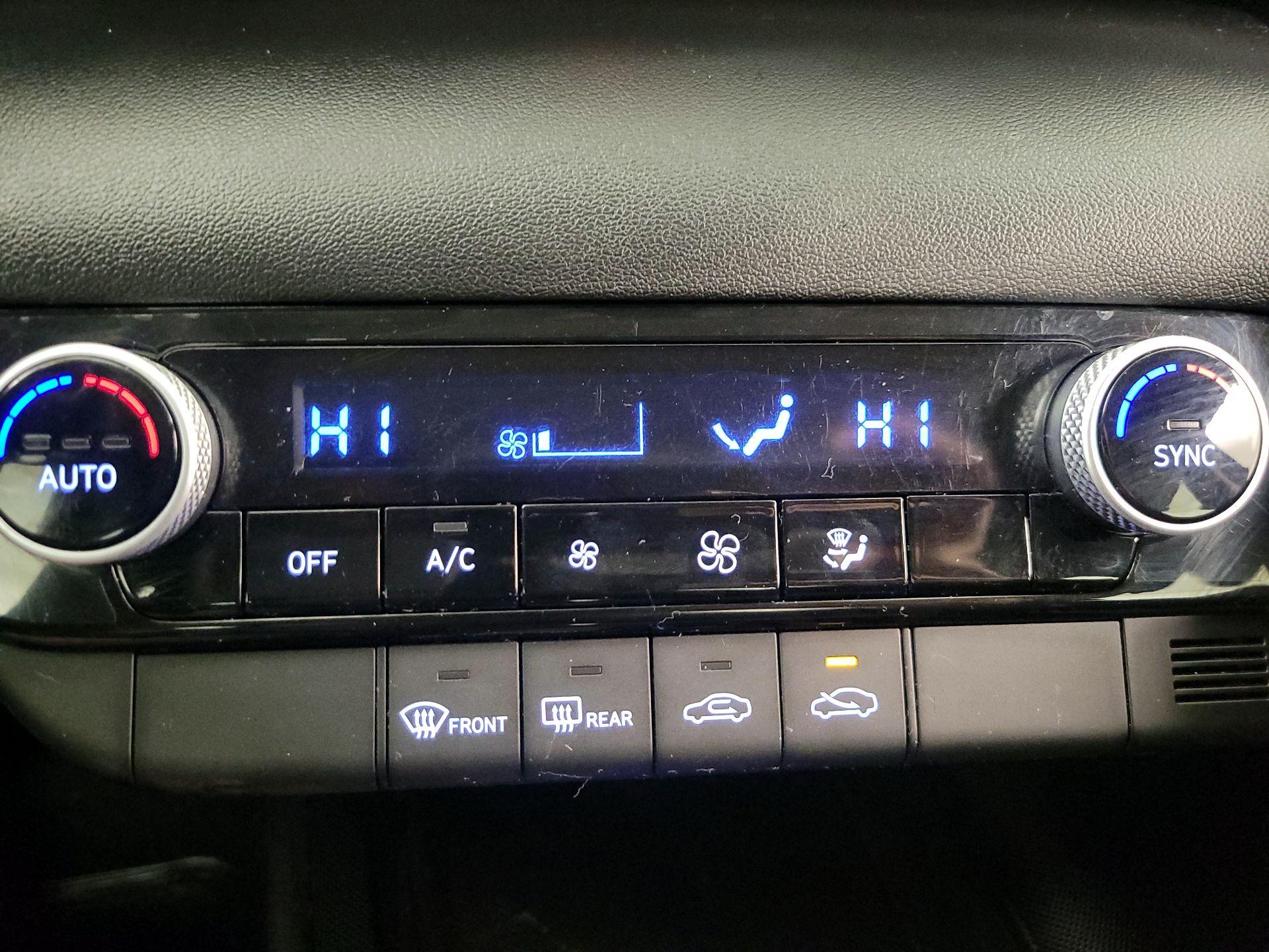 Thumbnail: 2023 Hyundai Elantra - 16