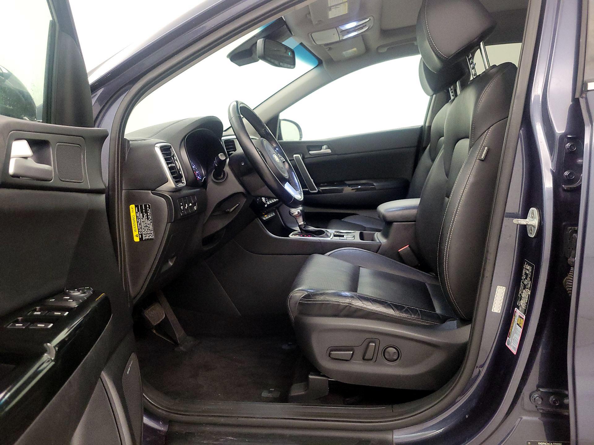 Thumbnail: 2020 Kia Sportage - 11