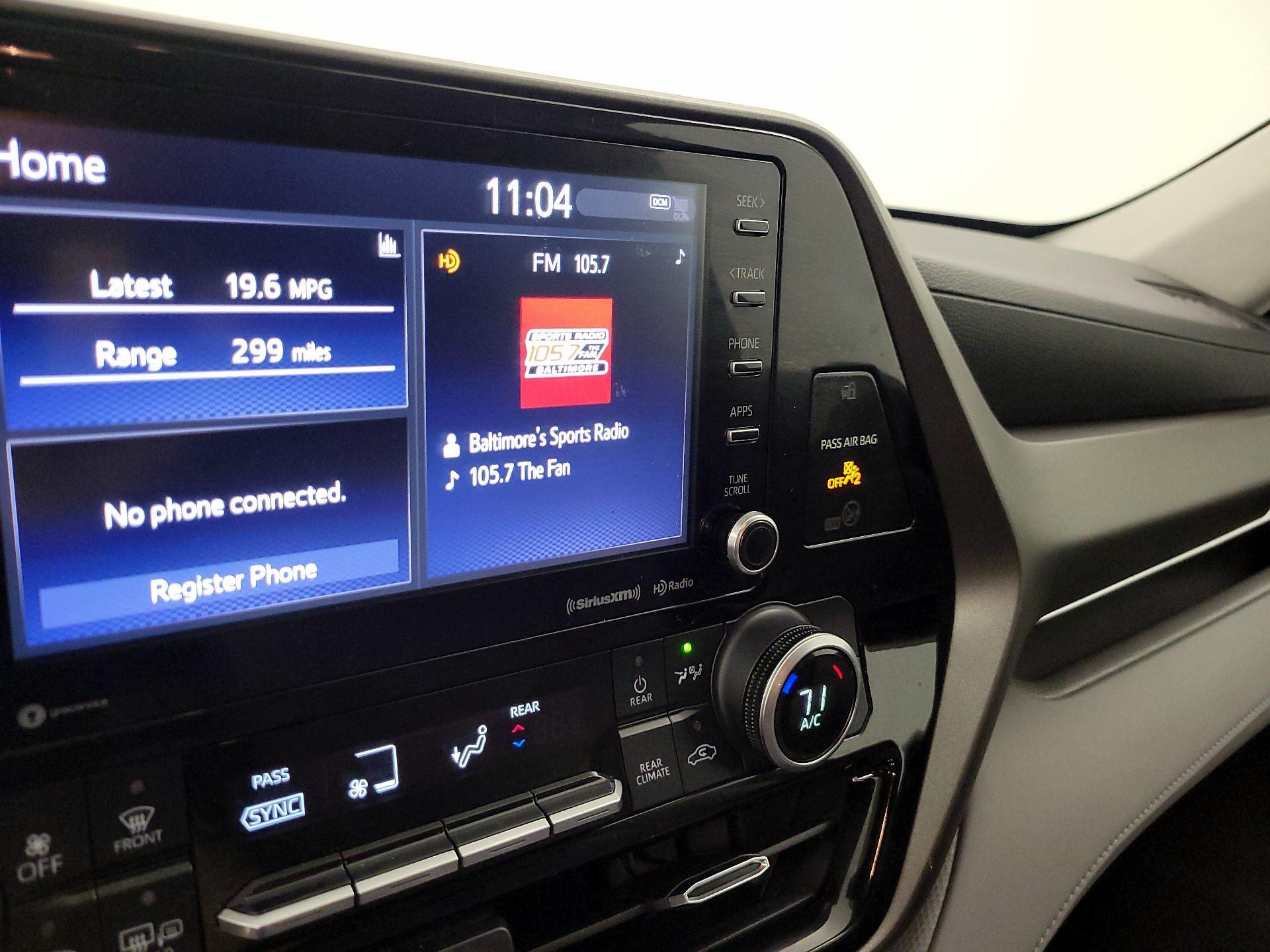 Thumbnail: 2021 Toyota Highlander - 15