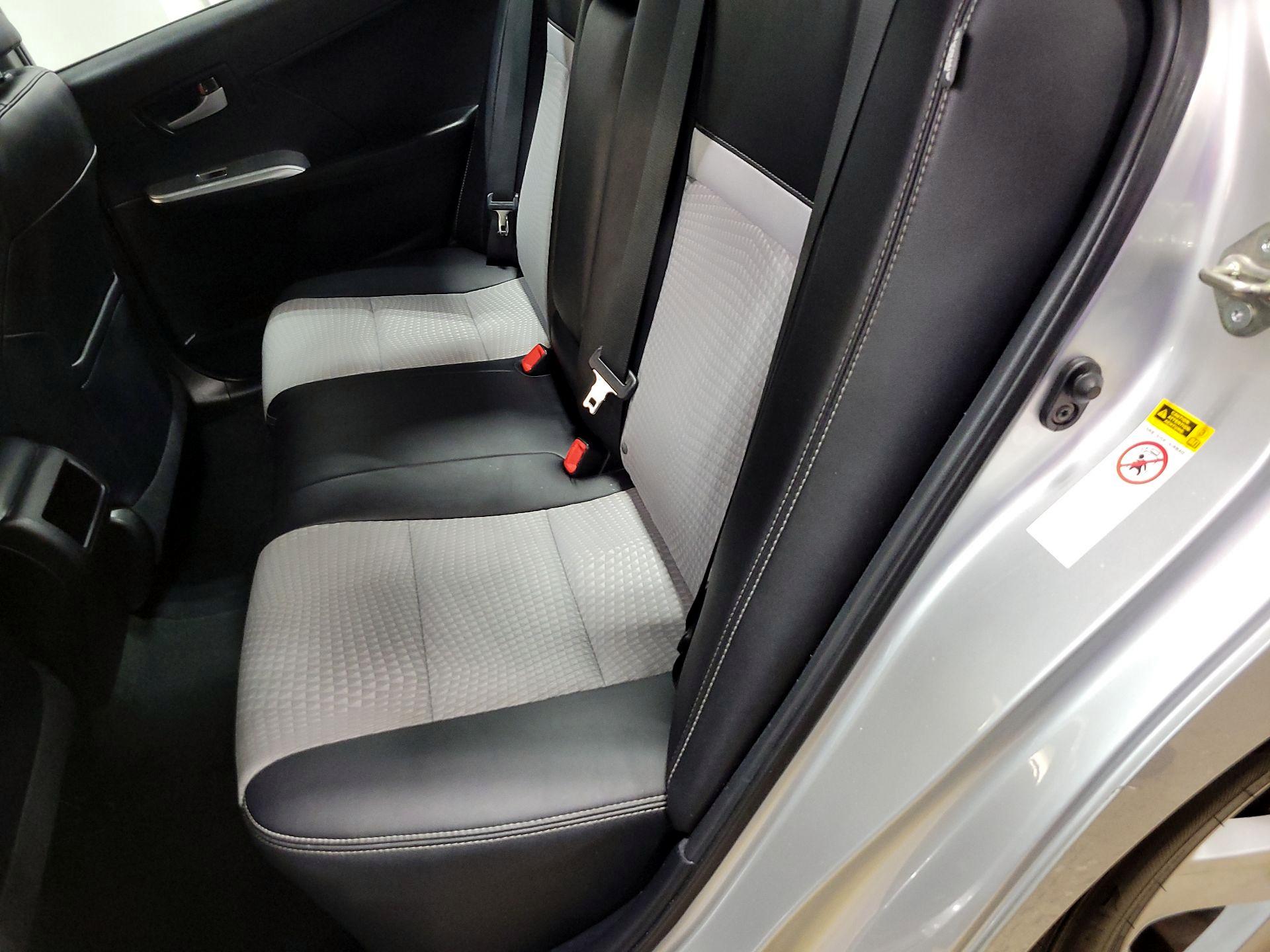 Thumbnail: 2014 Toyota Camry - 19