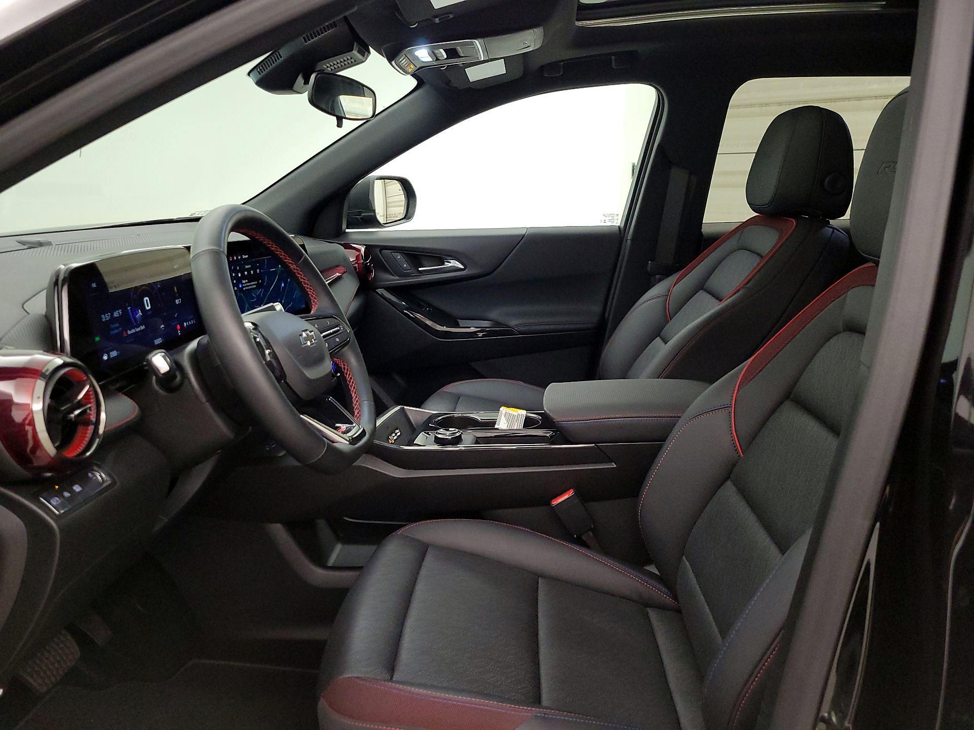 Thumbnail: 2025 Chevrolet Equinox - 11