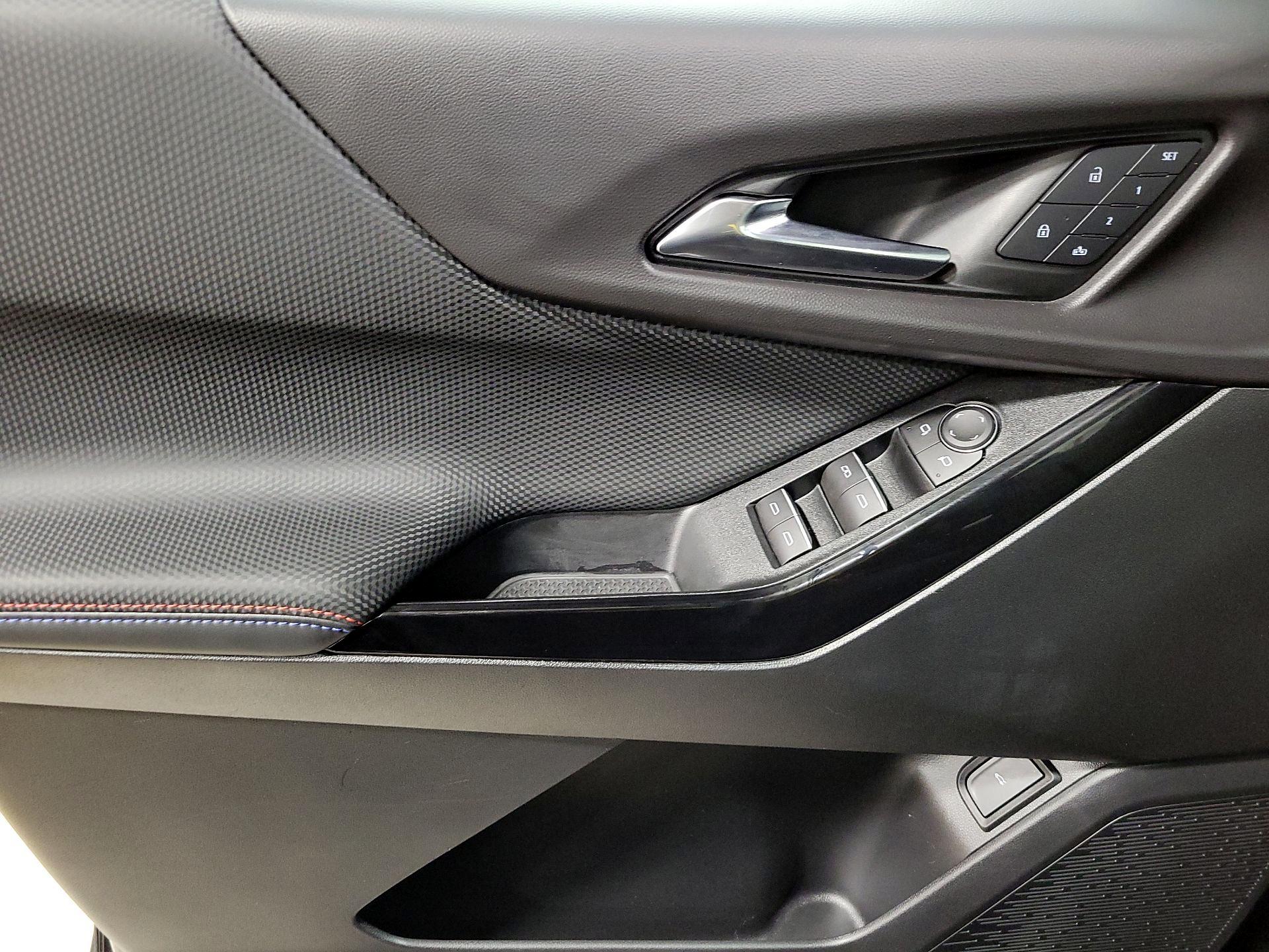 Thumbnail: 2025 Chevrolet Equinox - 12