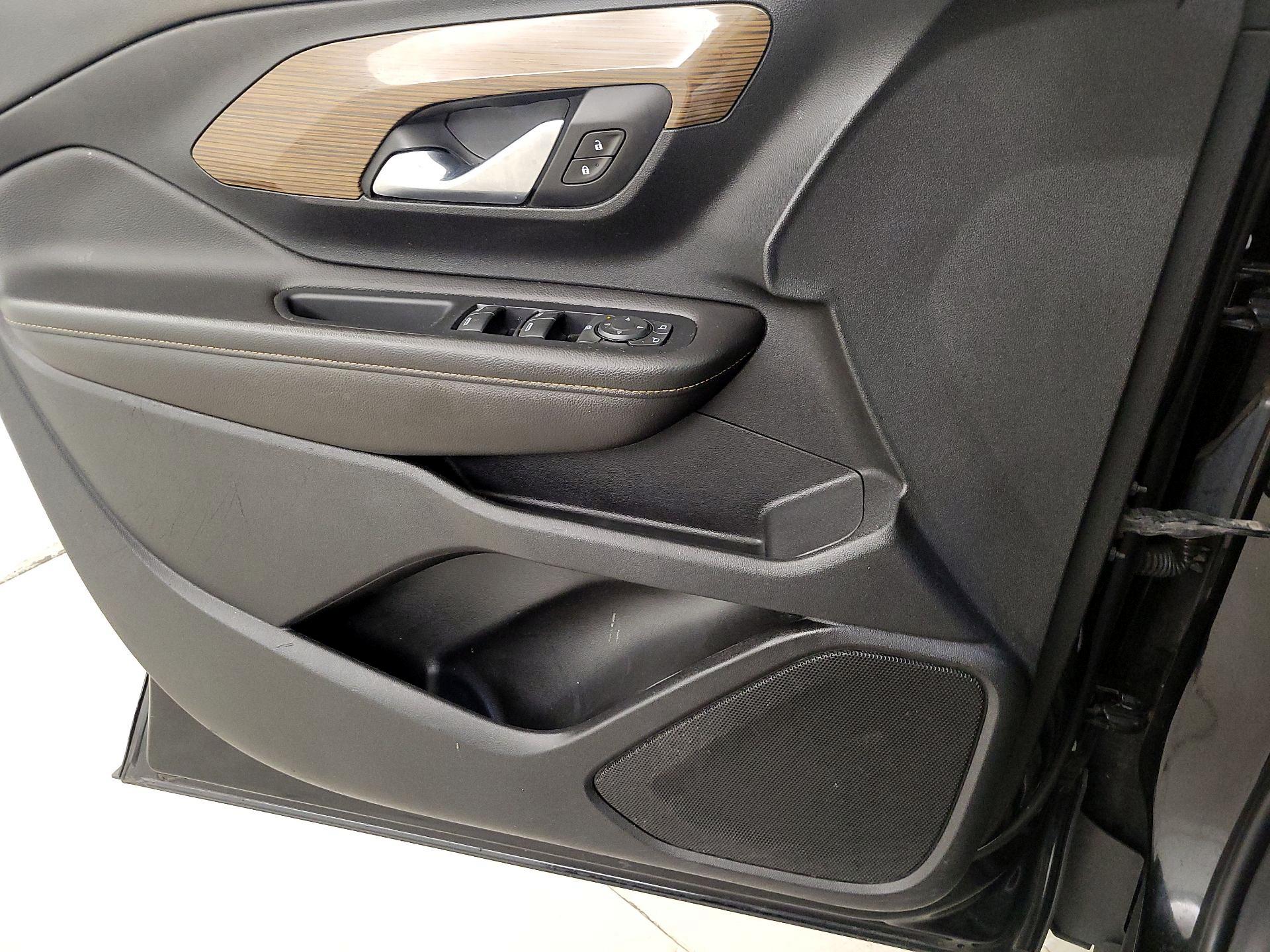 Thumbnail: 2020 GMC Terrain - 12