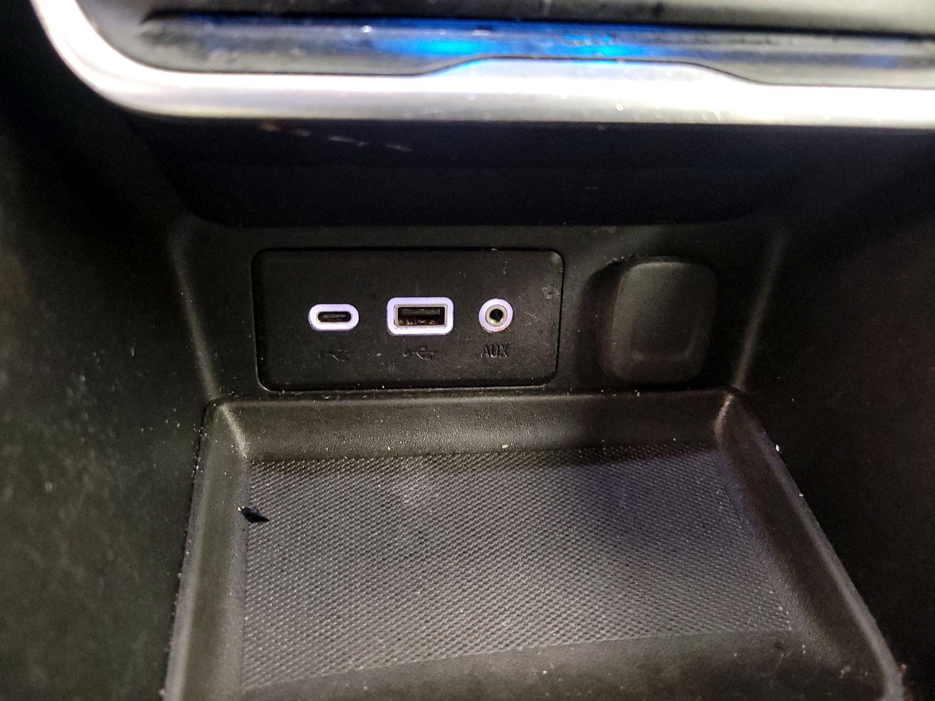 Thumbnail: 2020 GMC Terrain - 18