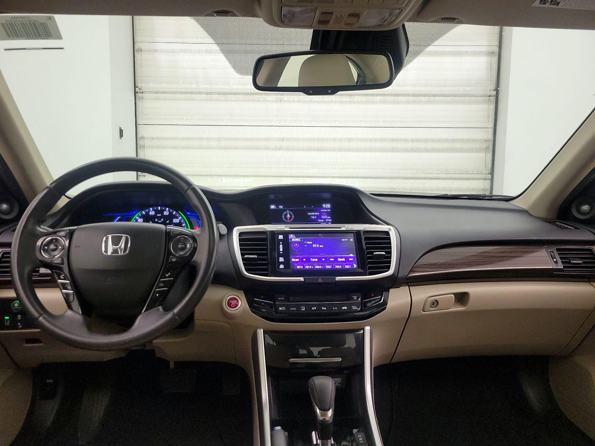 Thumbnail: 2017 Honda Accord - 9