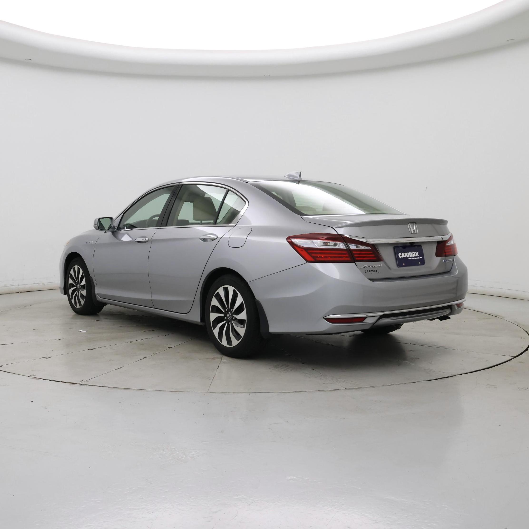 Thumbnail: 2017 Honda Accord - 2