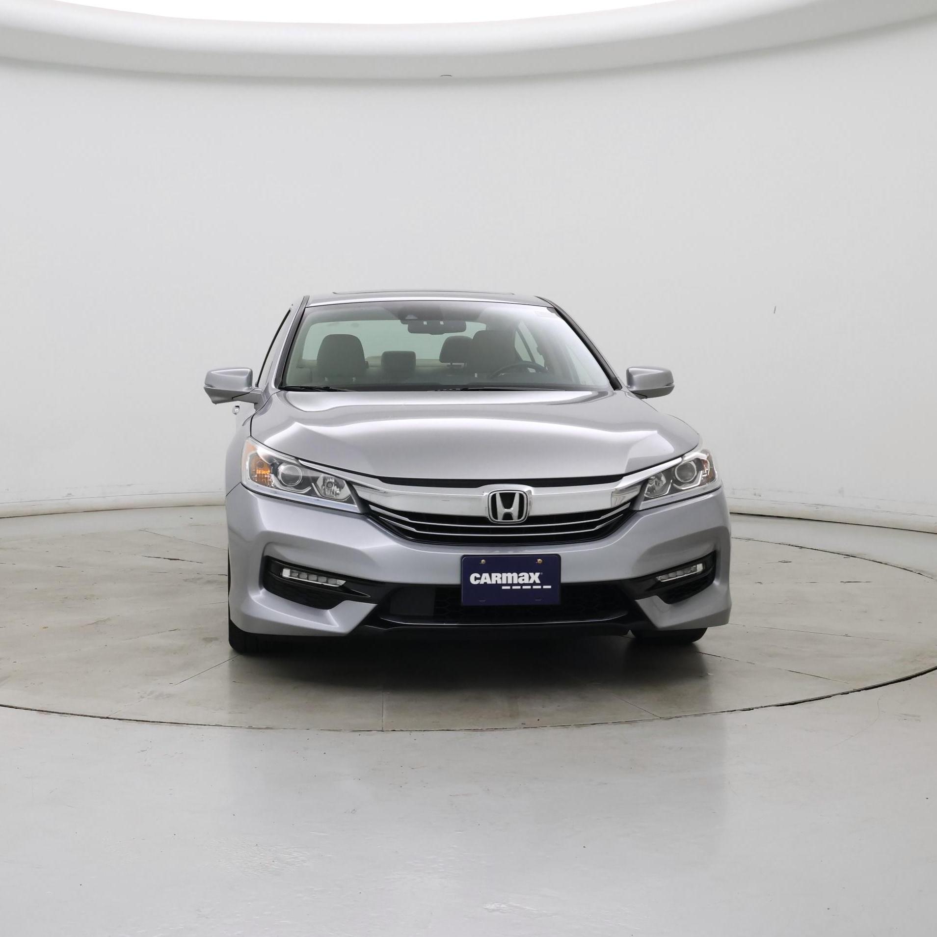 Thumbnail: 2017 Honda Accord - 5