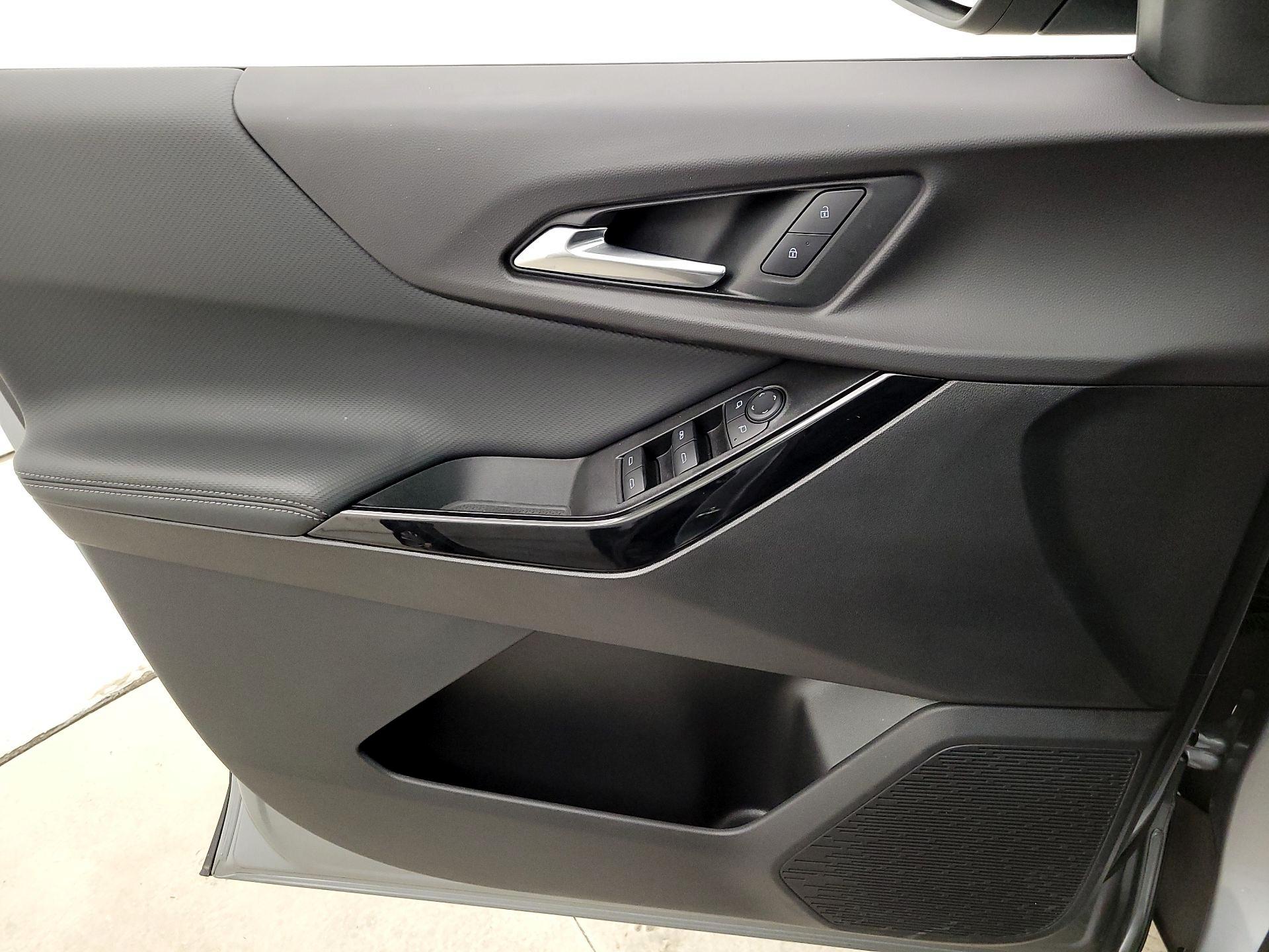 Thumbnail: 2025 Chevrolet Equinox - 12