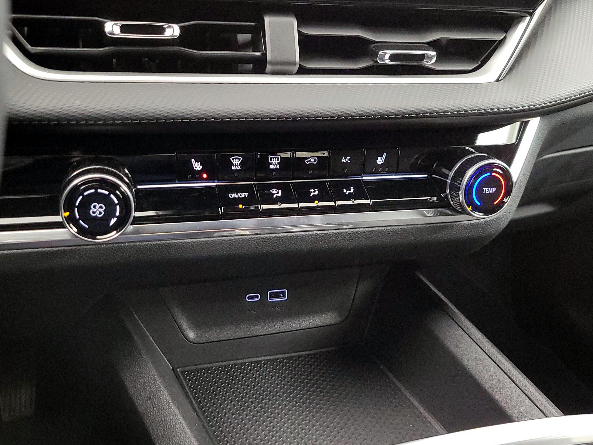 Thumbnail: 2025 Chevrolet Equinox - 17