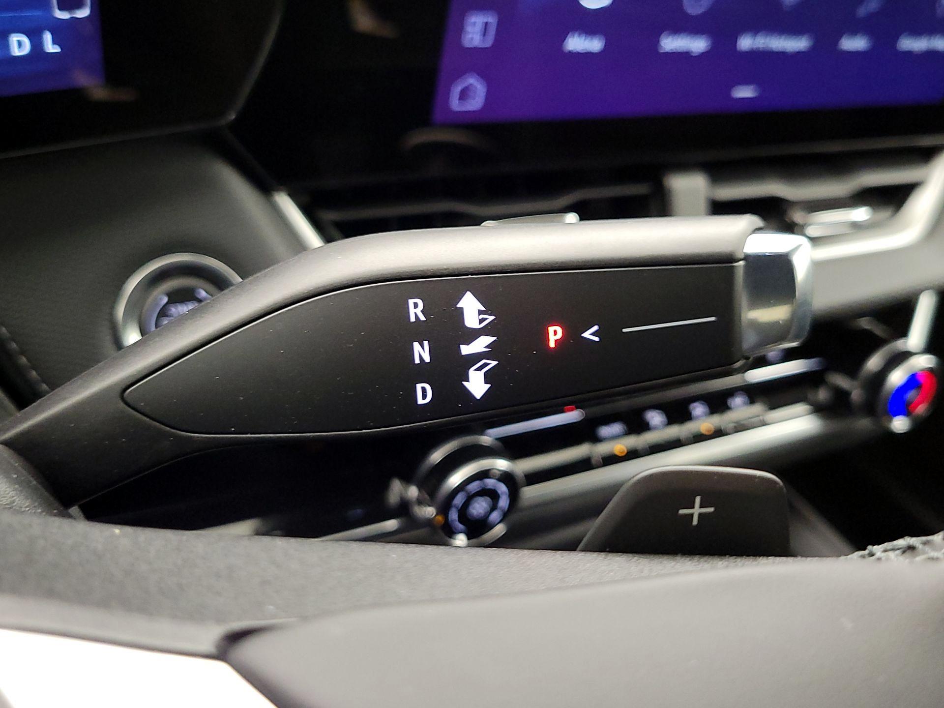 Thumbnail: 2025 Chevrolet Equinox - 18