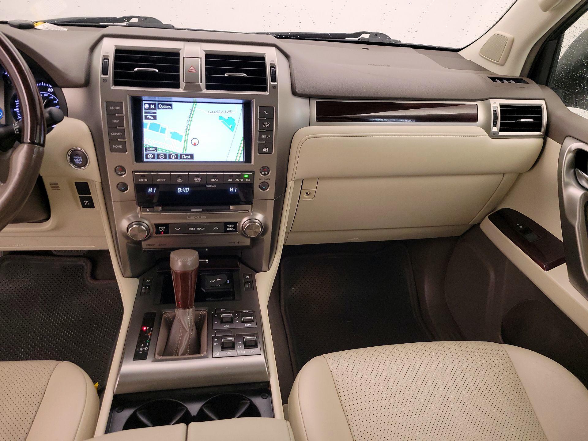 Thumbnail: 2017 Lexus GX - 9