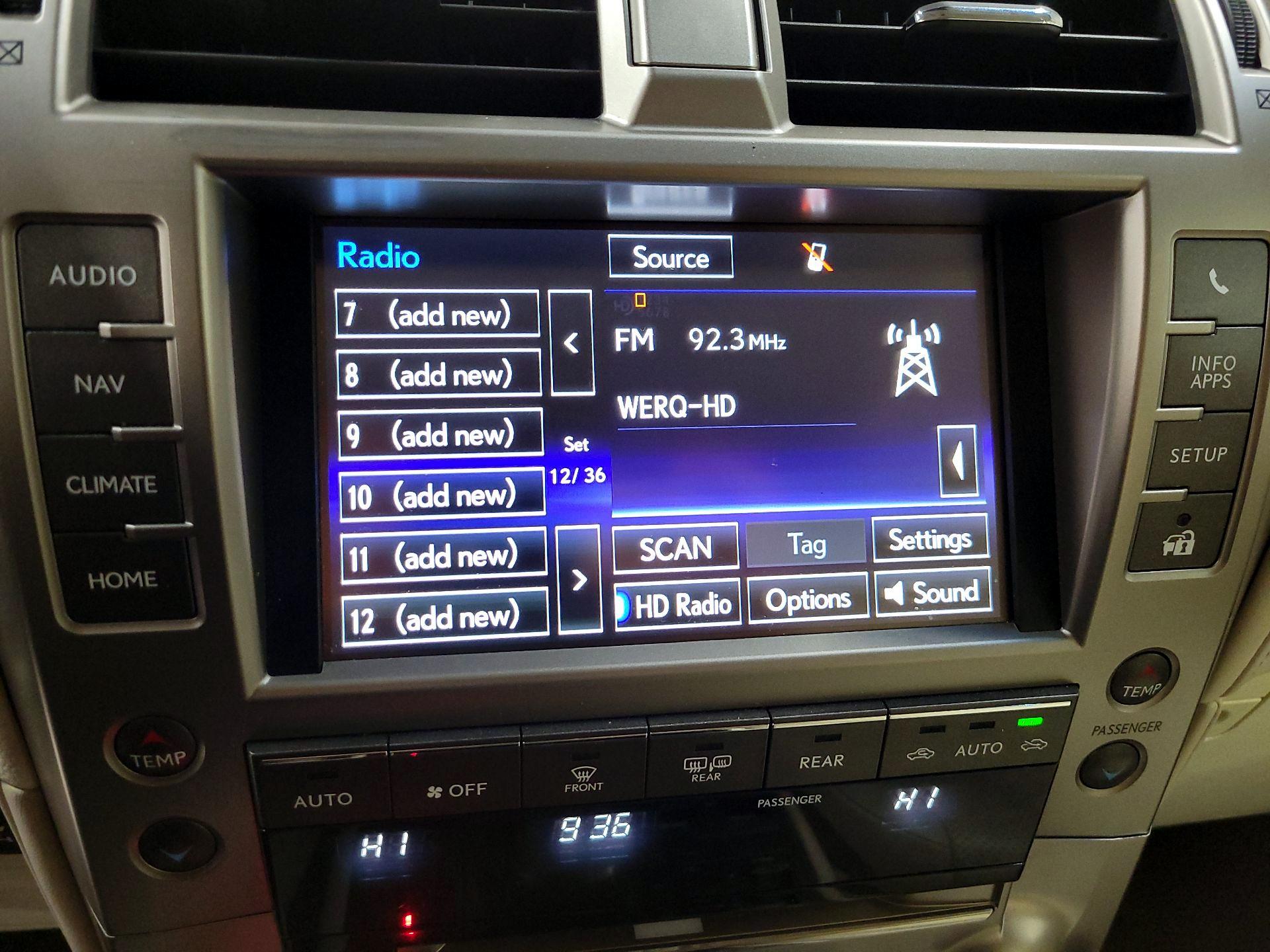 Thumbnail: 2017 Lexus GX - 15