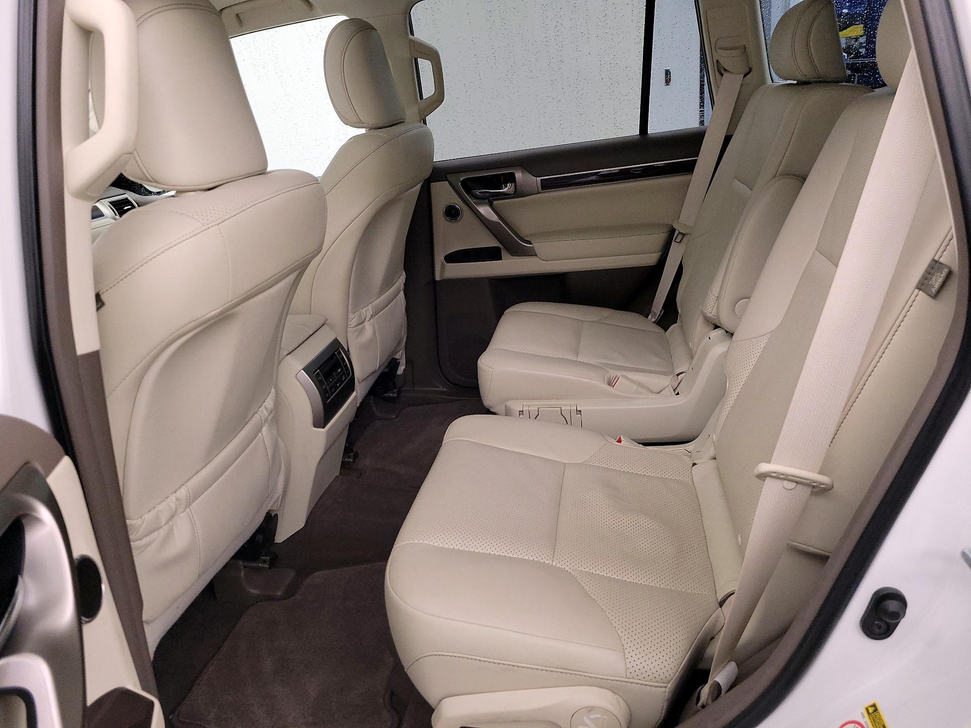 Thumbnail: 2017 Lexus GX - 20