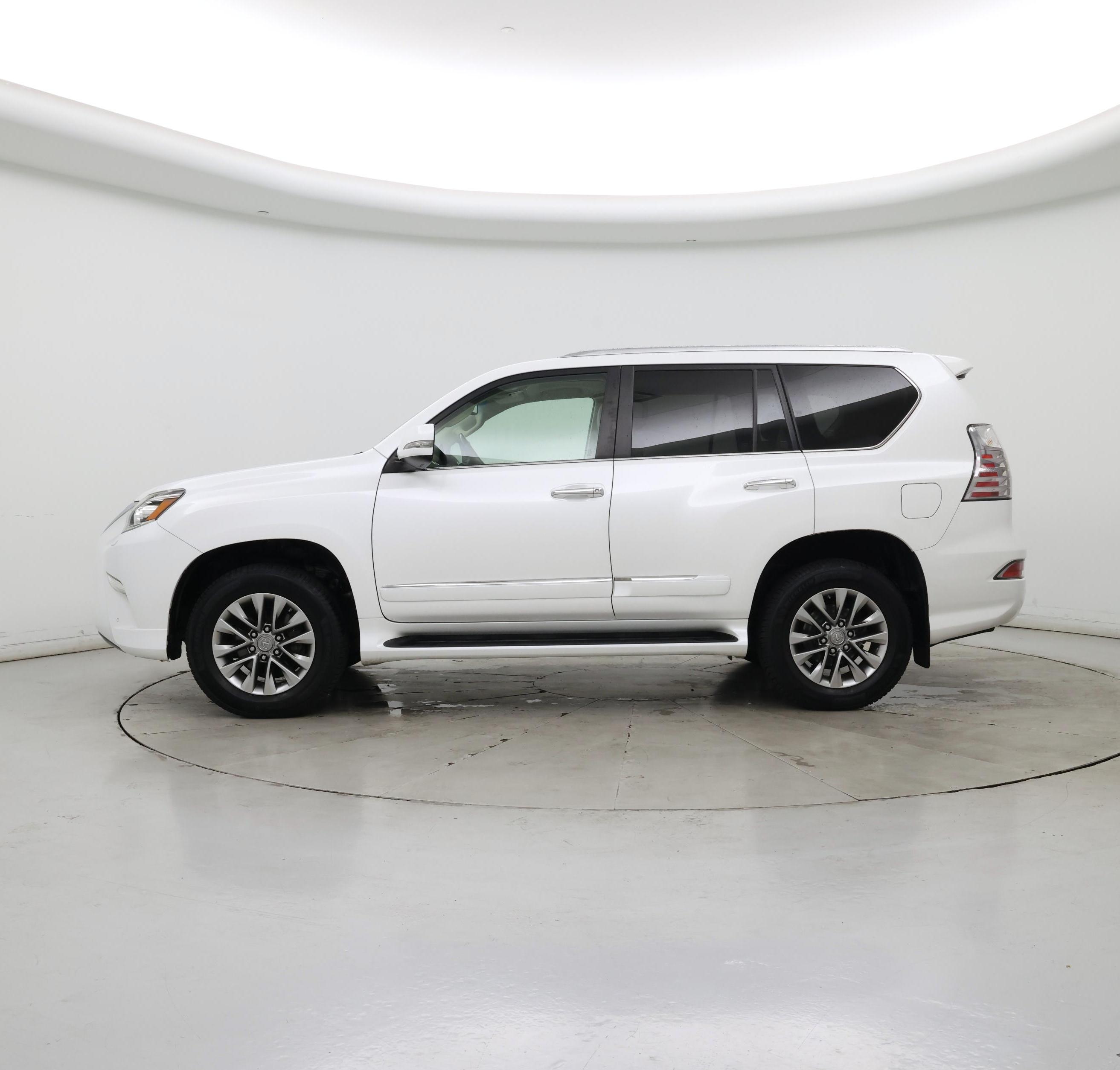 Thumbnail: 2017 Lexus GX - 3