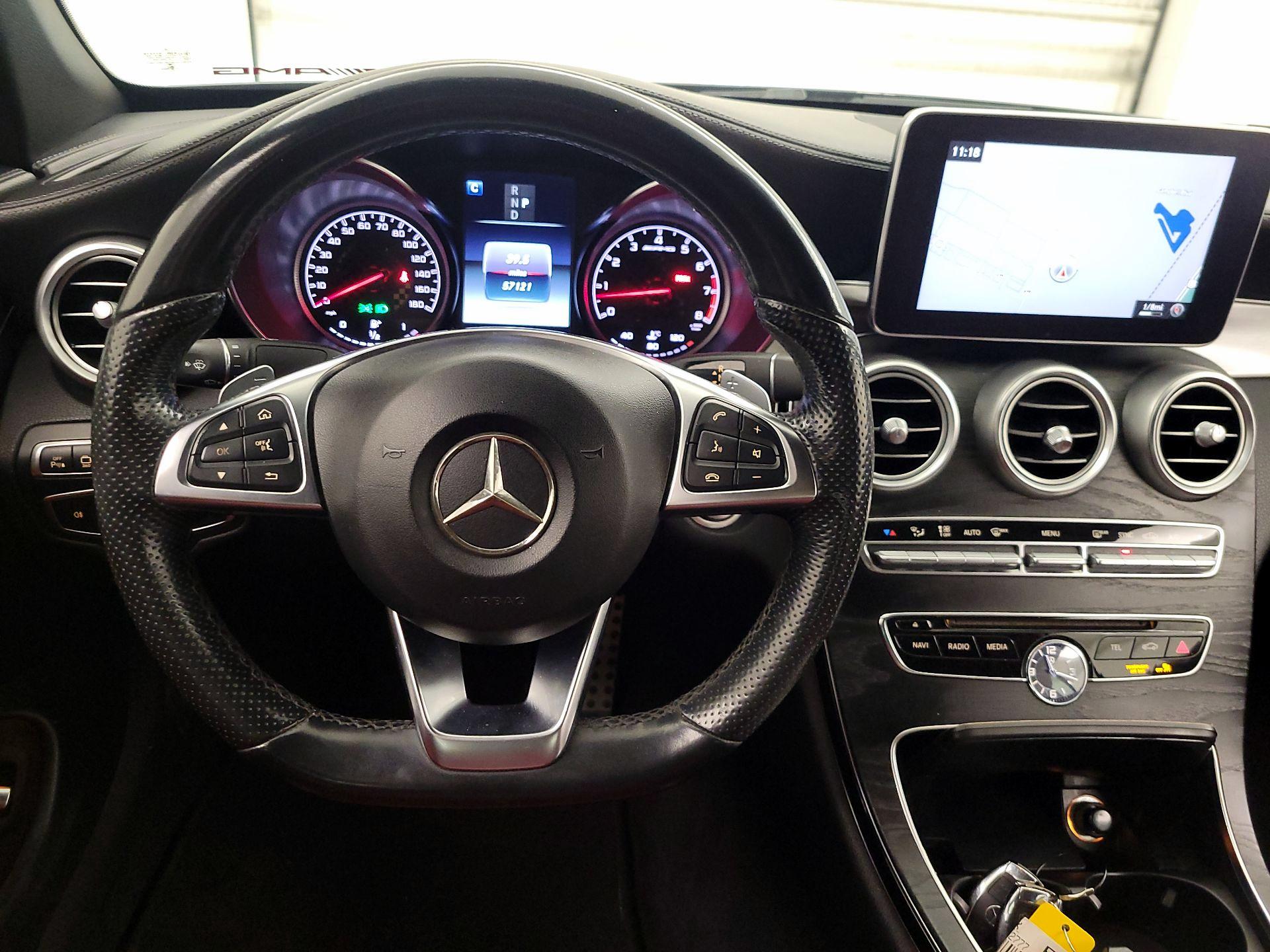 Thumbnail: 2017 Mercedes-Benz C-Class - 10