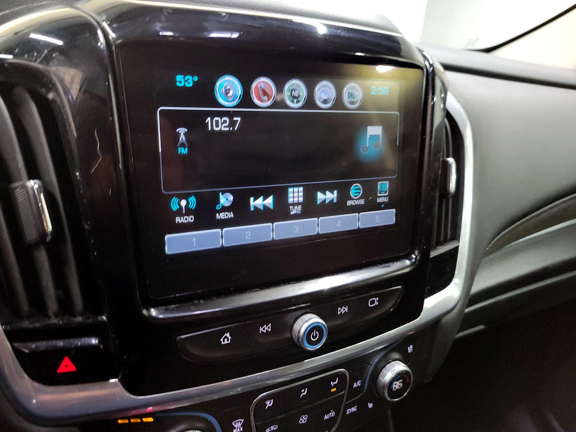 Thumbnail: 2019 Chevrolet Traverse - 16