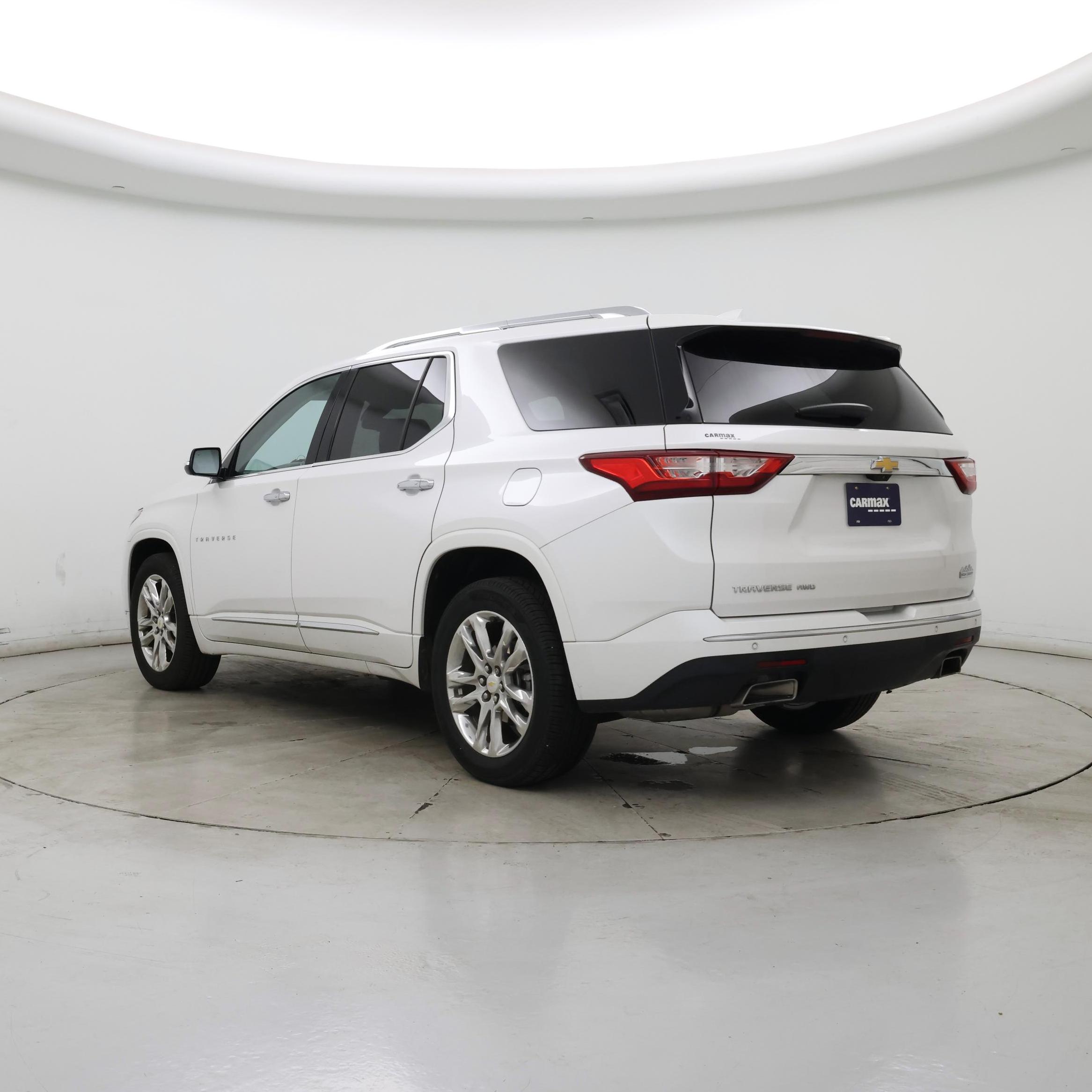 Thumbnail: 2019 Chevrolet Traverse - 2