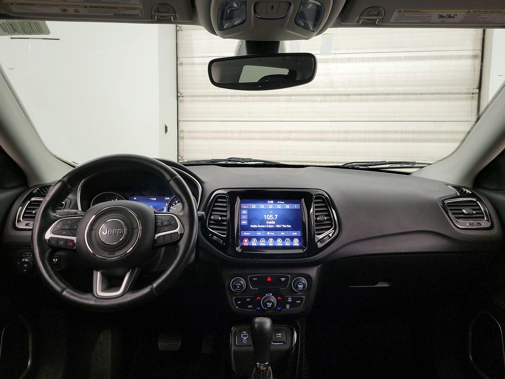 Thumbnail: 2019 Jeep Compass - 9