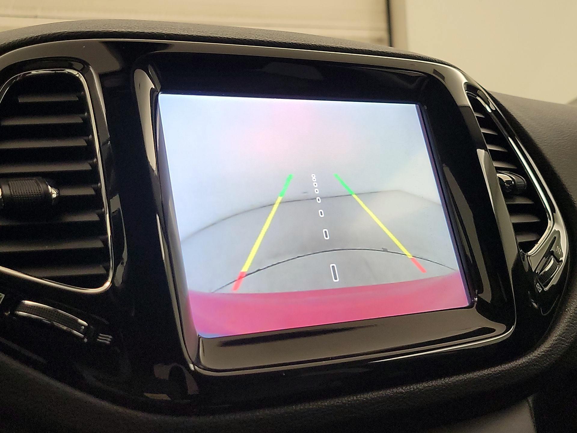 Thumbnail: 2019 Jeep Compass - 14