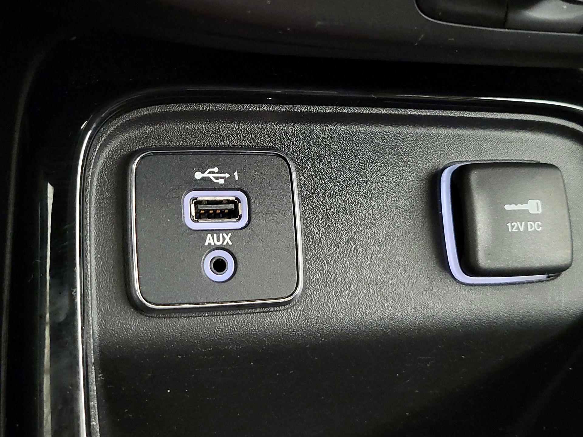 Thumbnail: 2019 Jeep Compass - 18