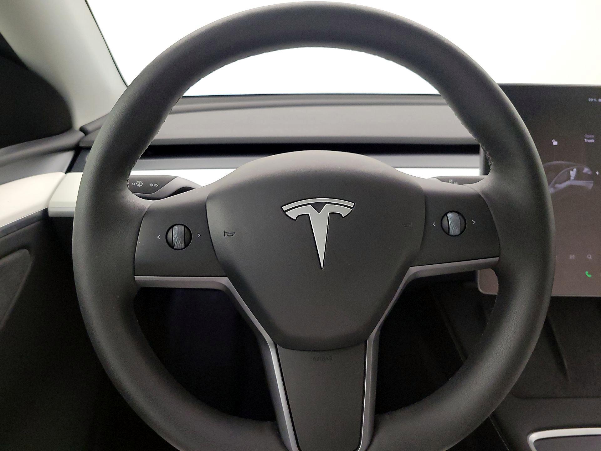 Thumbnail: 2024 Tesla Model Y - 10