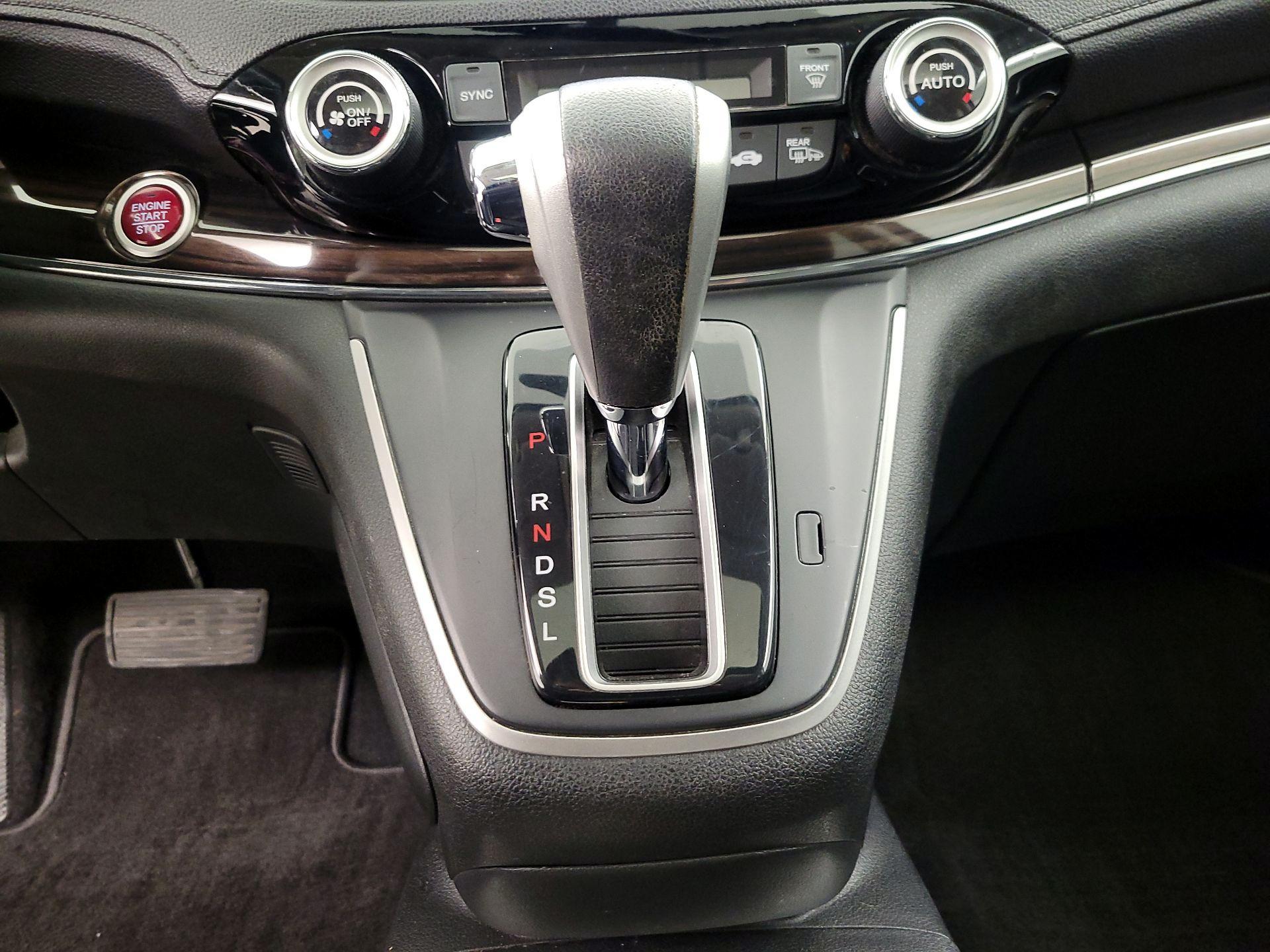 Thumbnail: 2015 Honda CR-V - 18