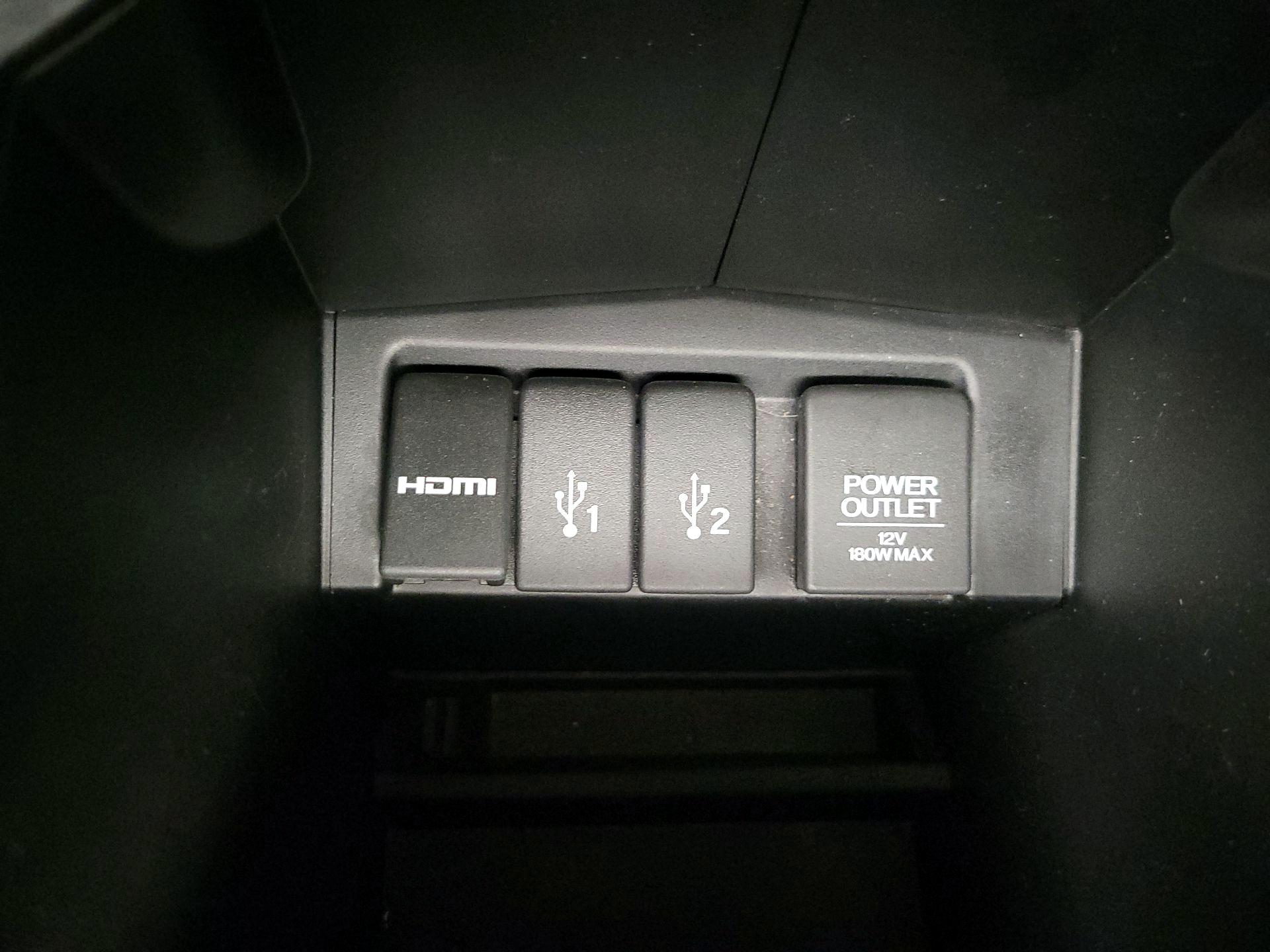 Thumbnail: 2015 Honda CR-V - 19