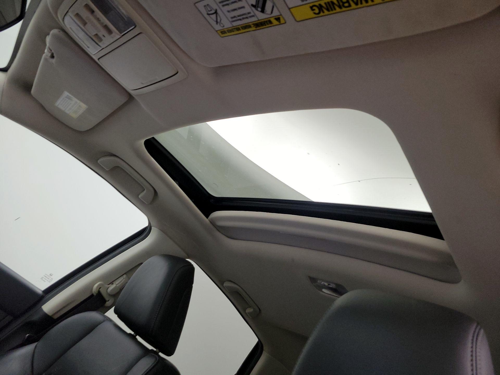 Thumbnail: 2015 Honda CR-V - 20