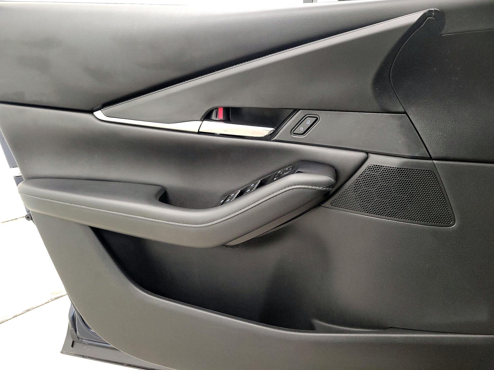 Thumbnail: 2021 Mazda CX-30 - 12