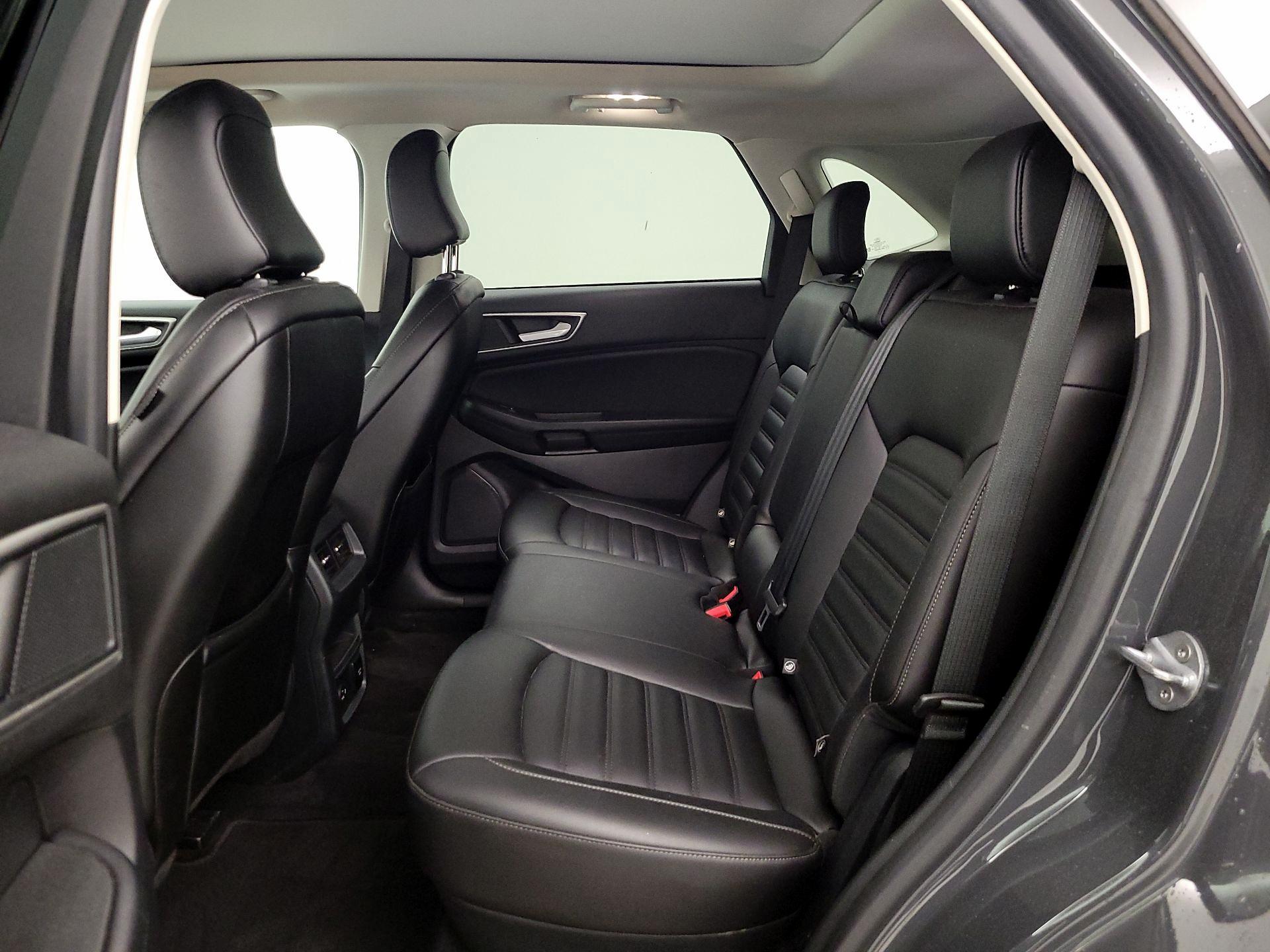 Thumbnail: 2021 Ford Edge - 20