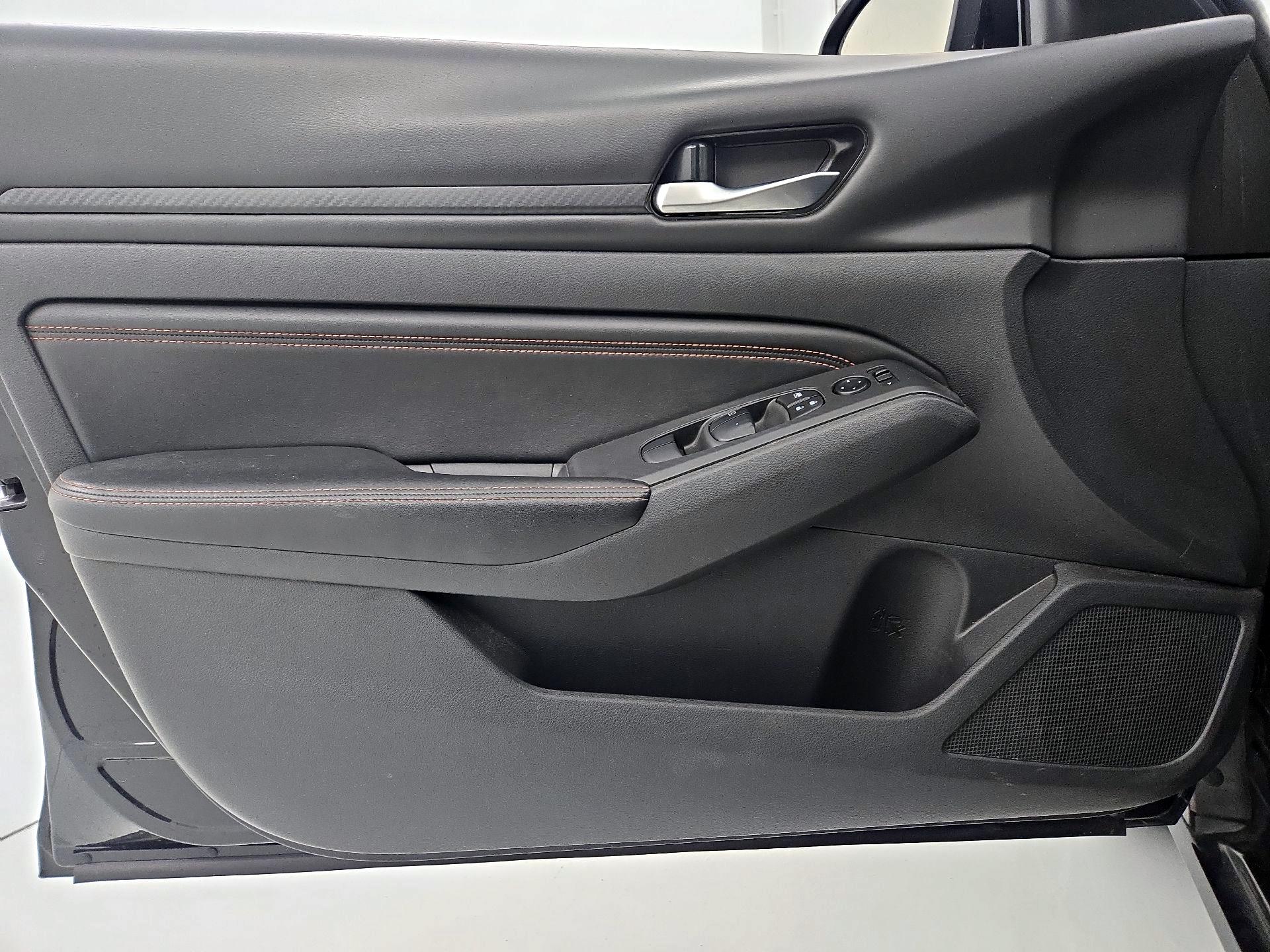 Thumbnail: 2022 Nissan Altima - 12