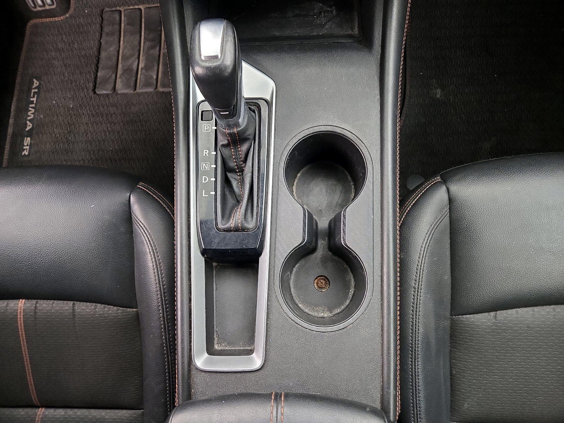 Thumbnail: 2022 Nissan Altima - 17