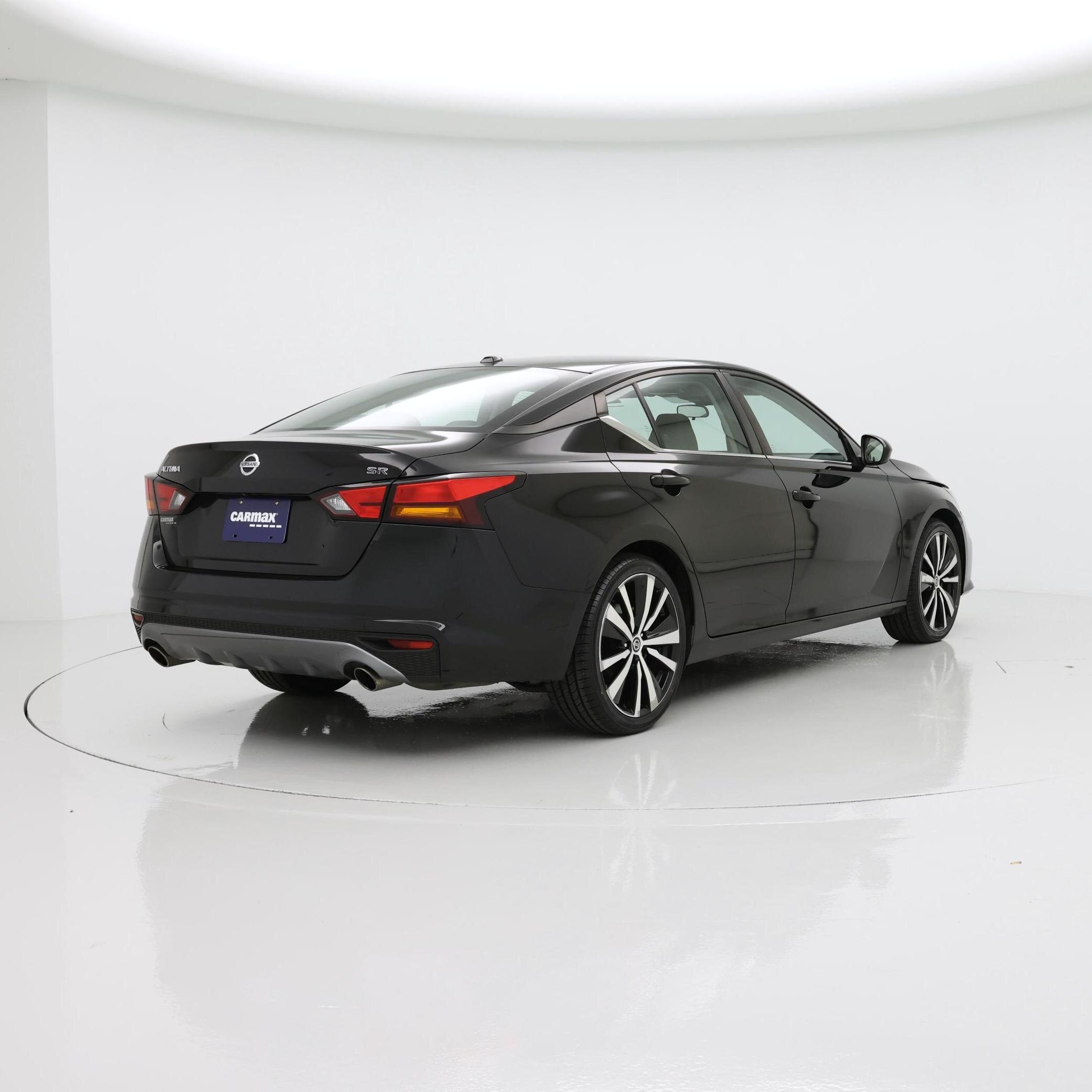 Thumbnail: 2022 Nissan Altima - 8