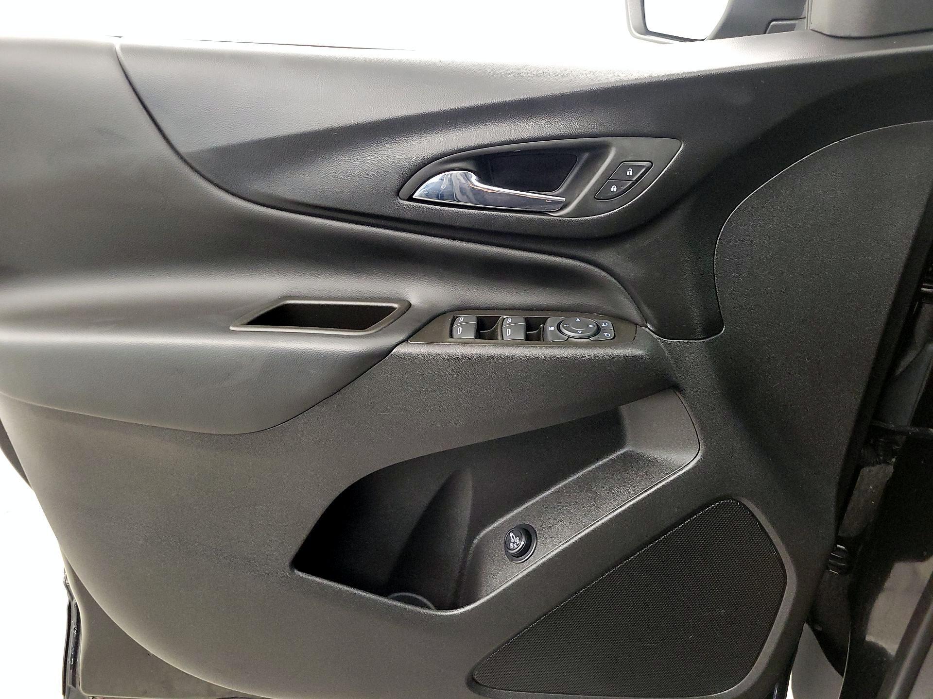 Thumbnail: 2023 Chevrolet Equinox - 12