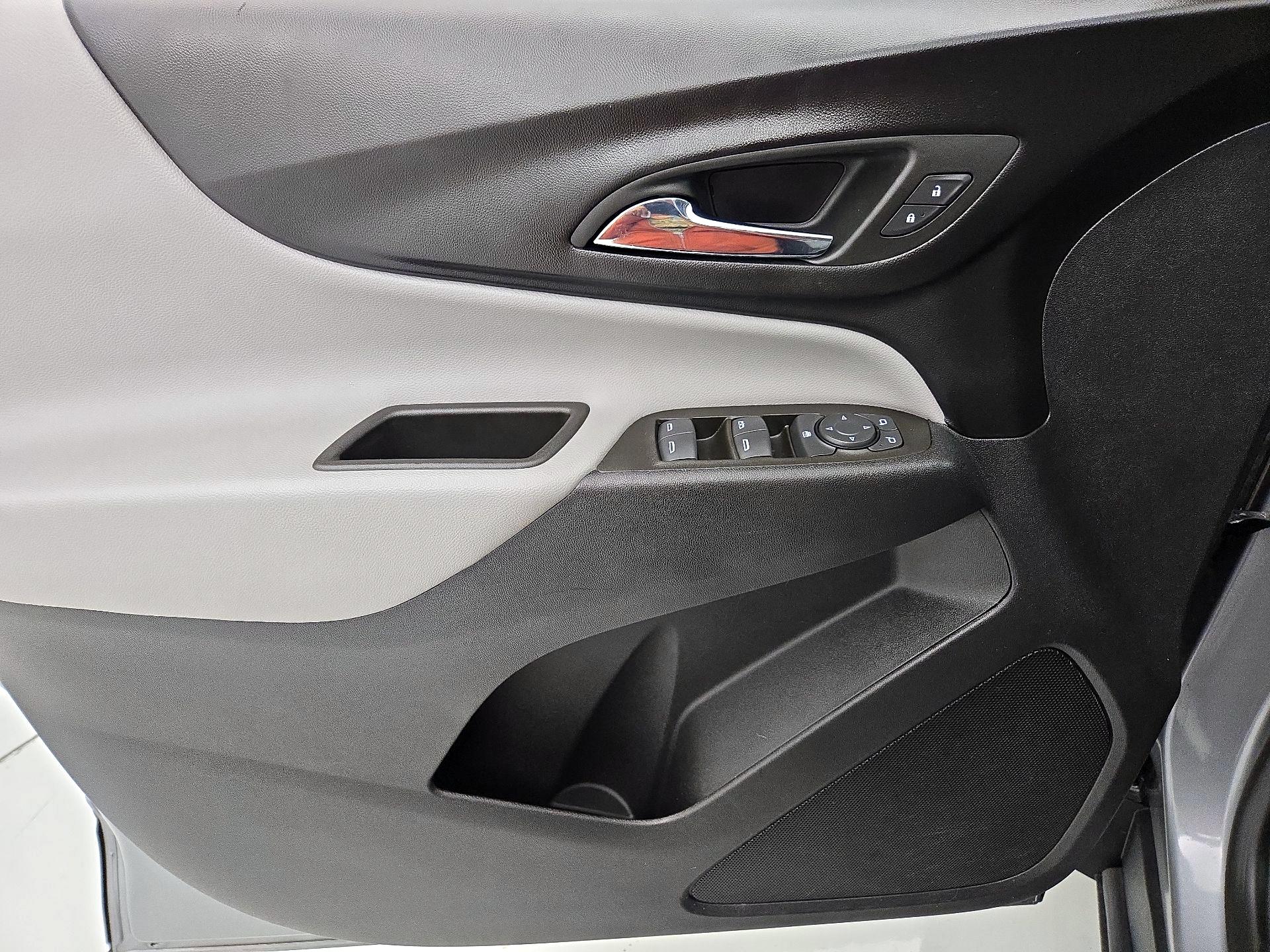 Thumbnail: 2023 Chevrolet Equinox - 12