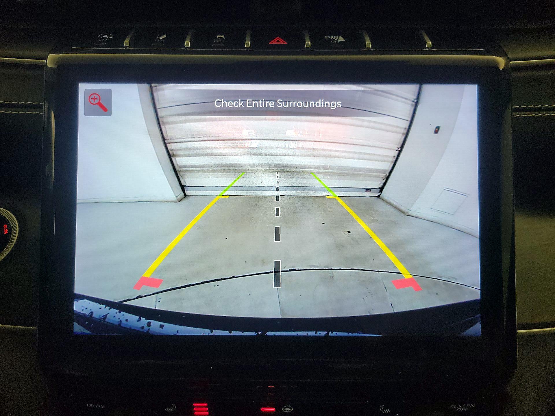 Thumbnail: 2023 Jeep Grand Cherokee - 15