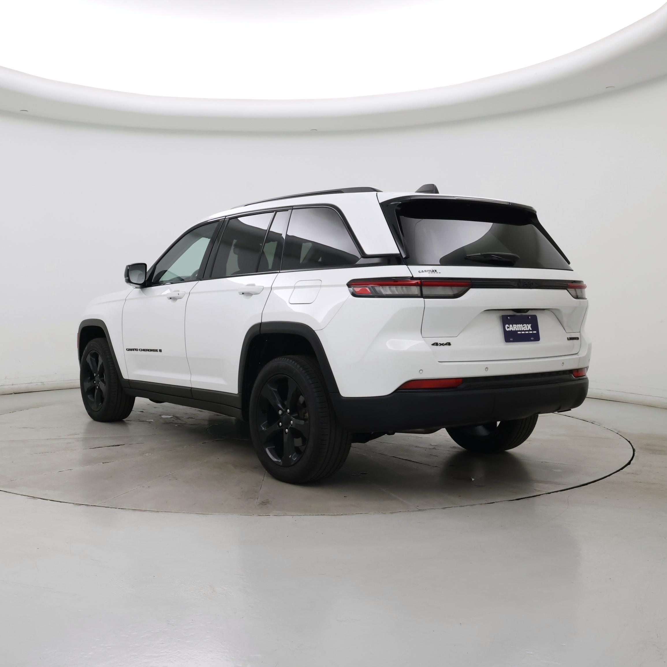 Thumbnail: 2023 Jeep Grand Cherokee - 2