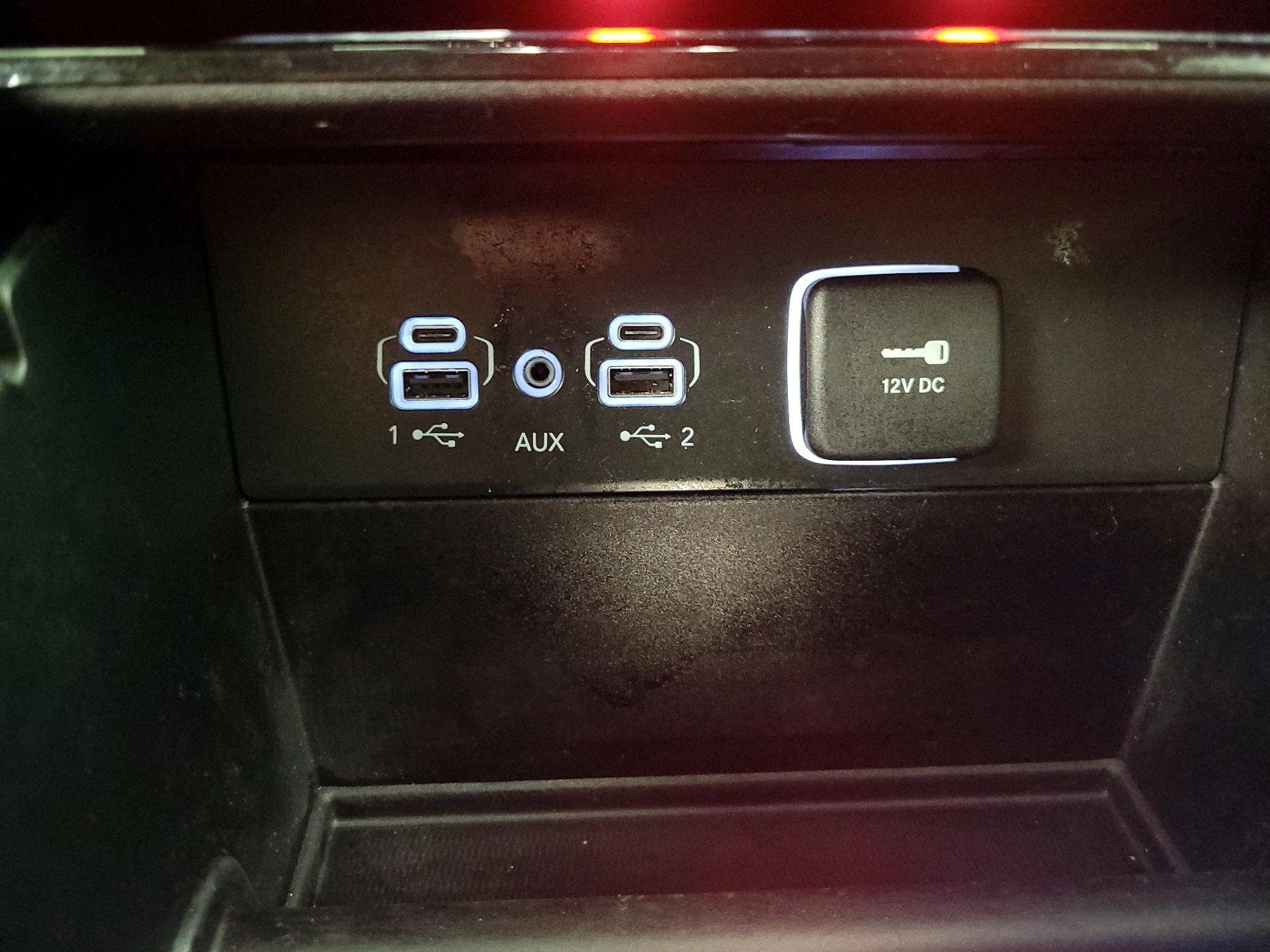 Thumbnail: 2023 Jeep Grand Cherokee - 19