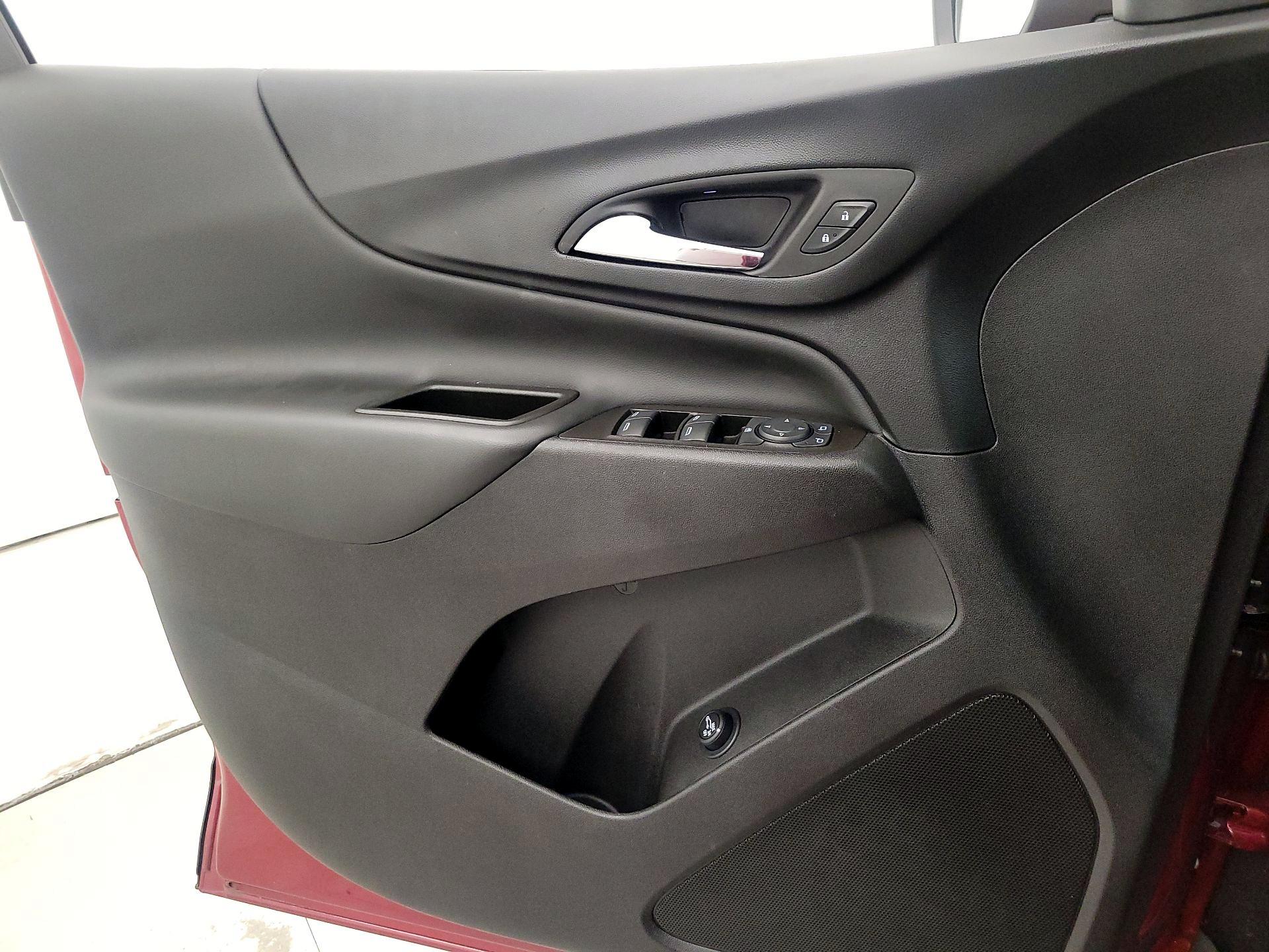 Thumbnail: 2023 Chevrolet Equinox - 12