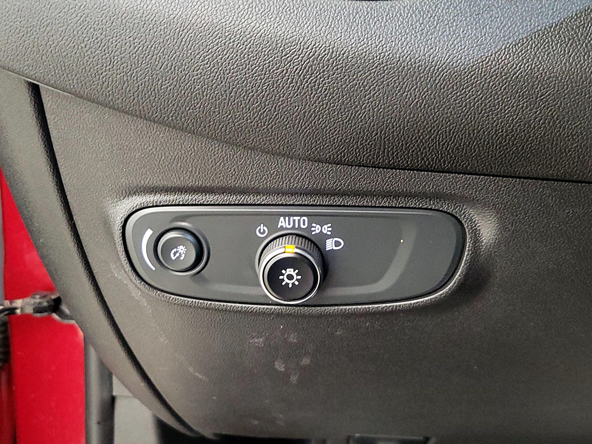 Thumbnail: 2023 Chevrolet Equinox - 13