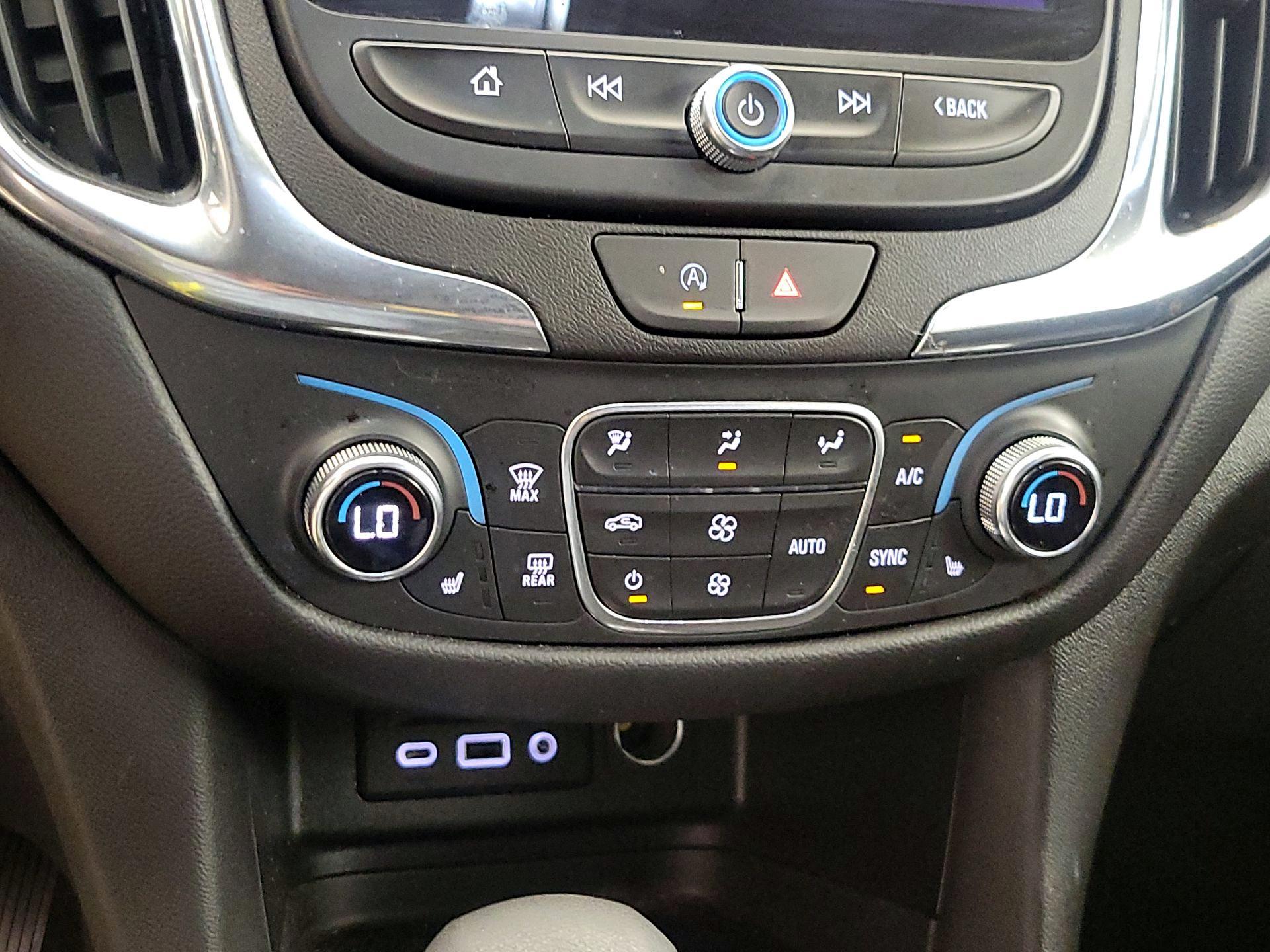 Thumbnail: 2023 Chevrolet Equinox - 16