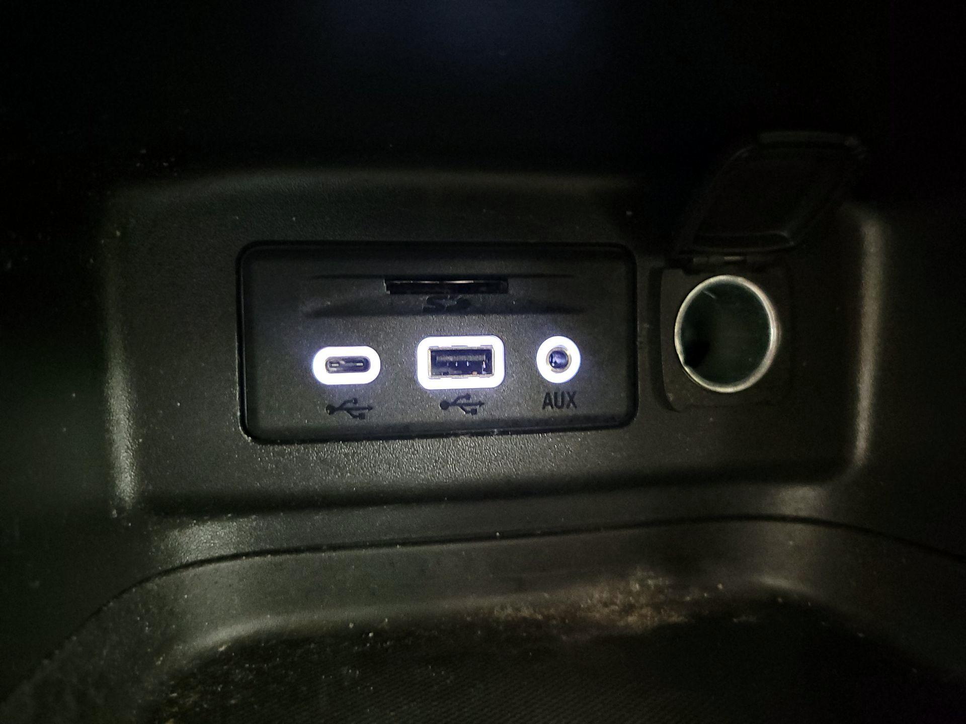 Thumbnail: 2023 Chevrolet Equinox - 18