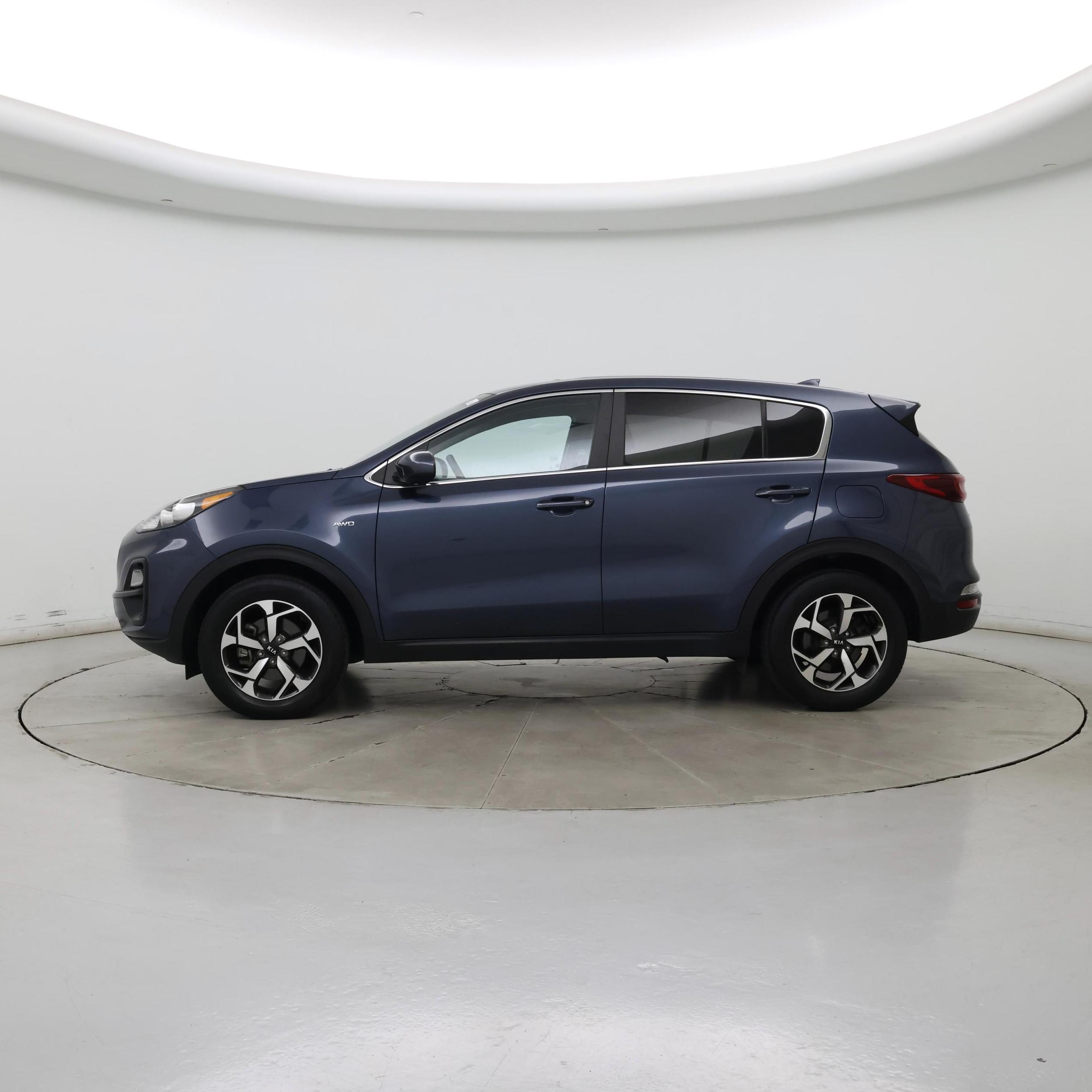Thumbnail: 2022 Kia Sportage - 3