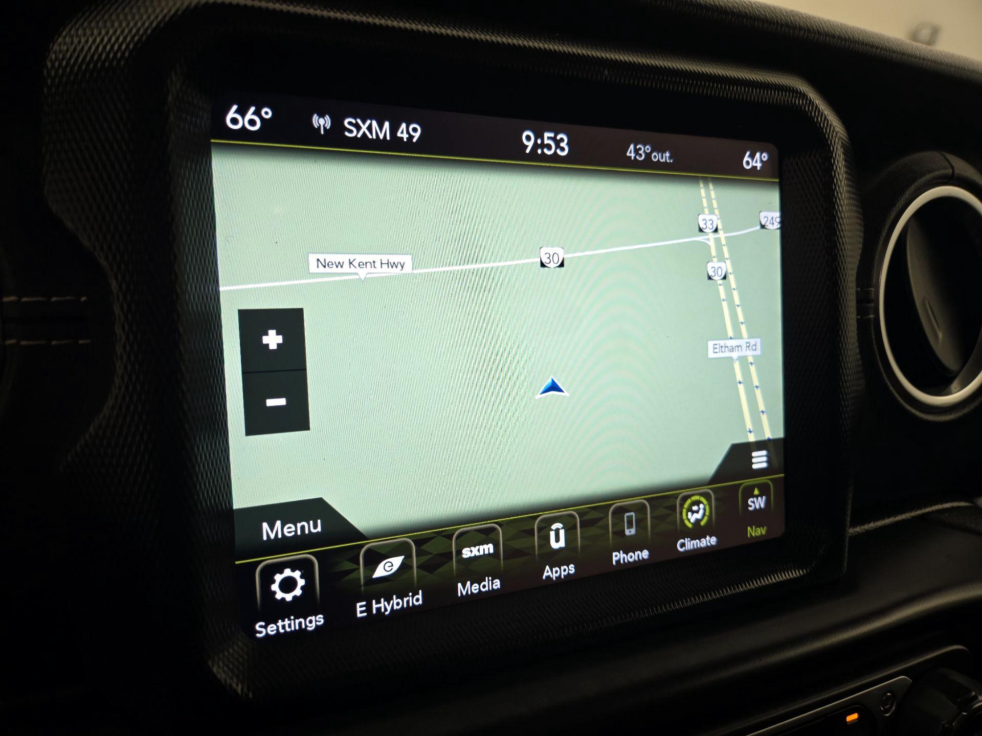 Thumbnail: 2022 Jeep Wrangler - 14