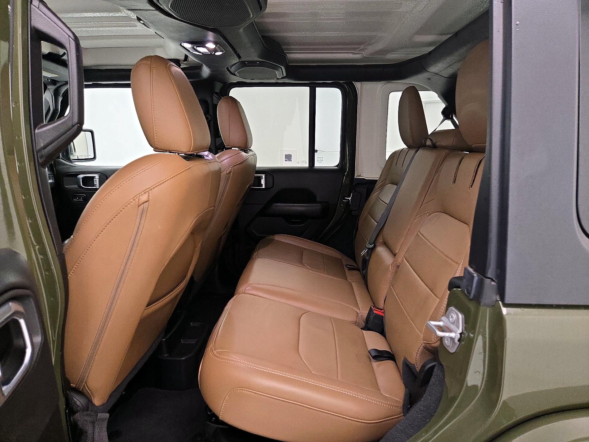 Thumbnail: 2022 Jeep Wrangler - 20