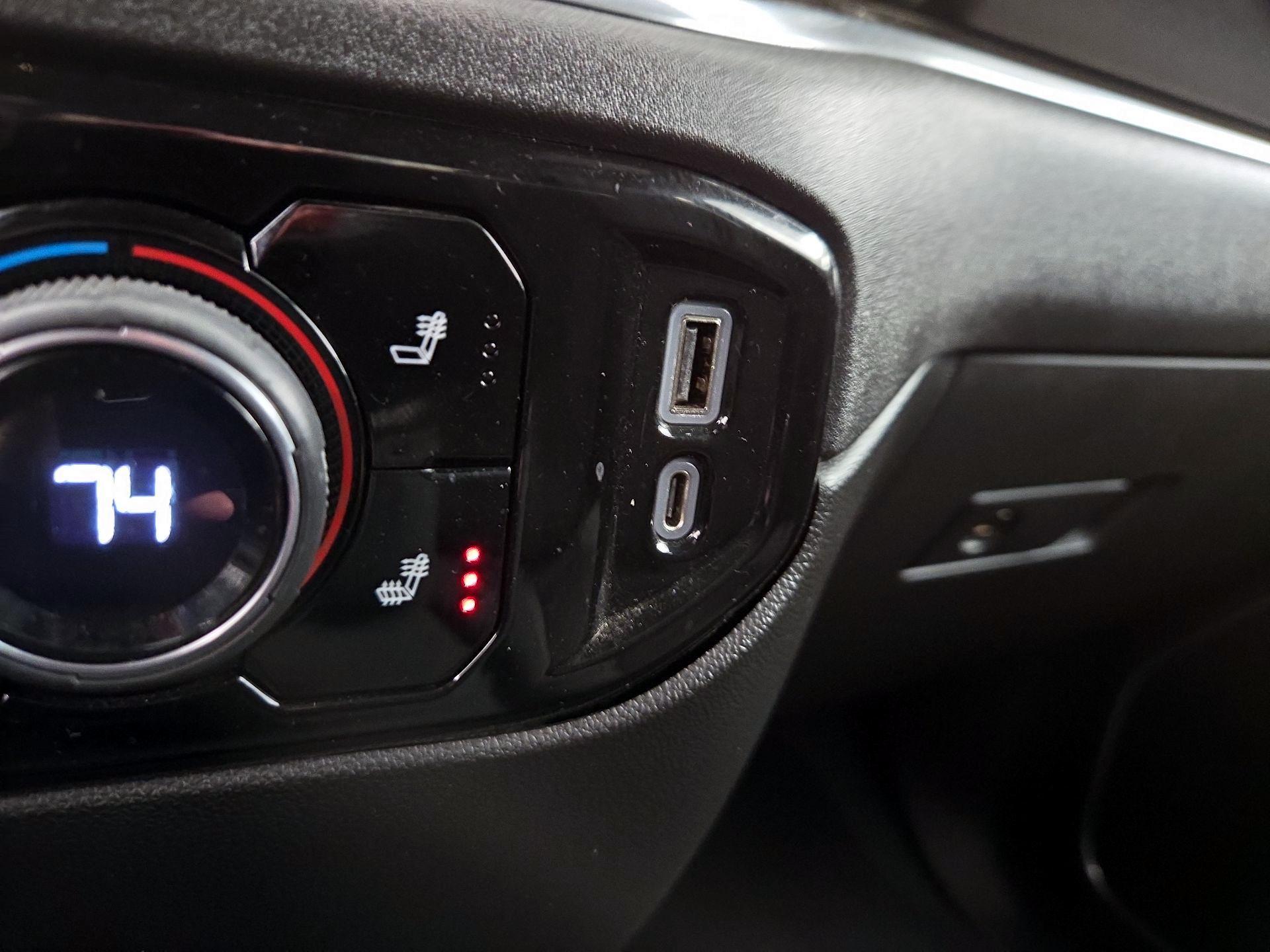 Thumbnail: 2022 Chevrolet Silverado 1500 - 19