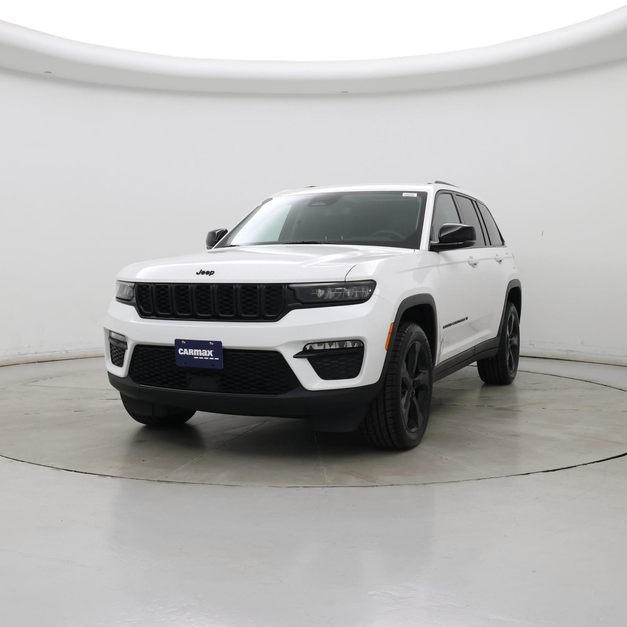 Thumbnail: 2023 Jeep Grand Cherokee - 4